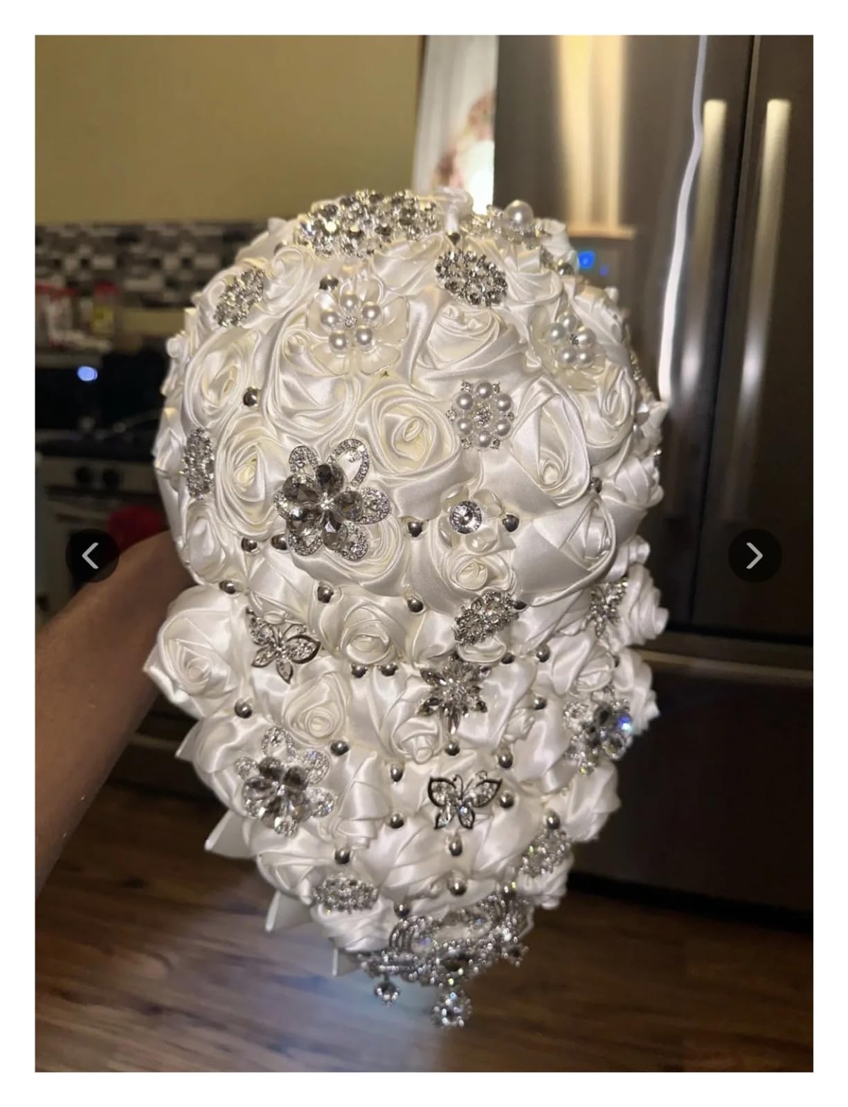 UJEDFHV Wedding Bouquet Crystal Bride Handmade Satin Rose Elegant Wedding Flowers Bridal Bouquet for Prom(Color 11)