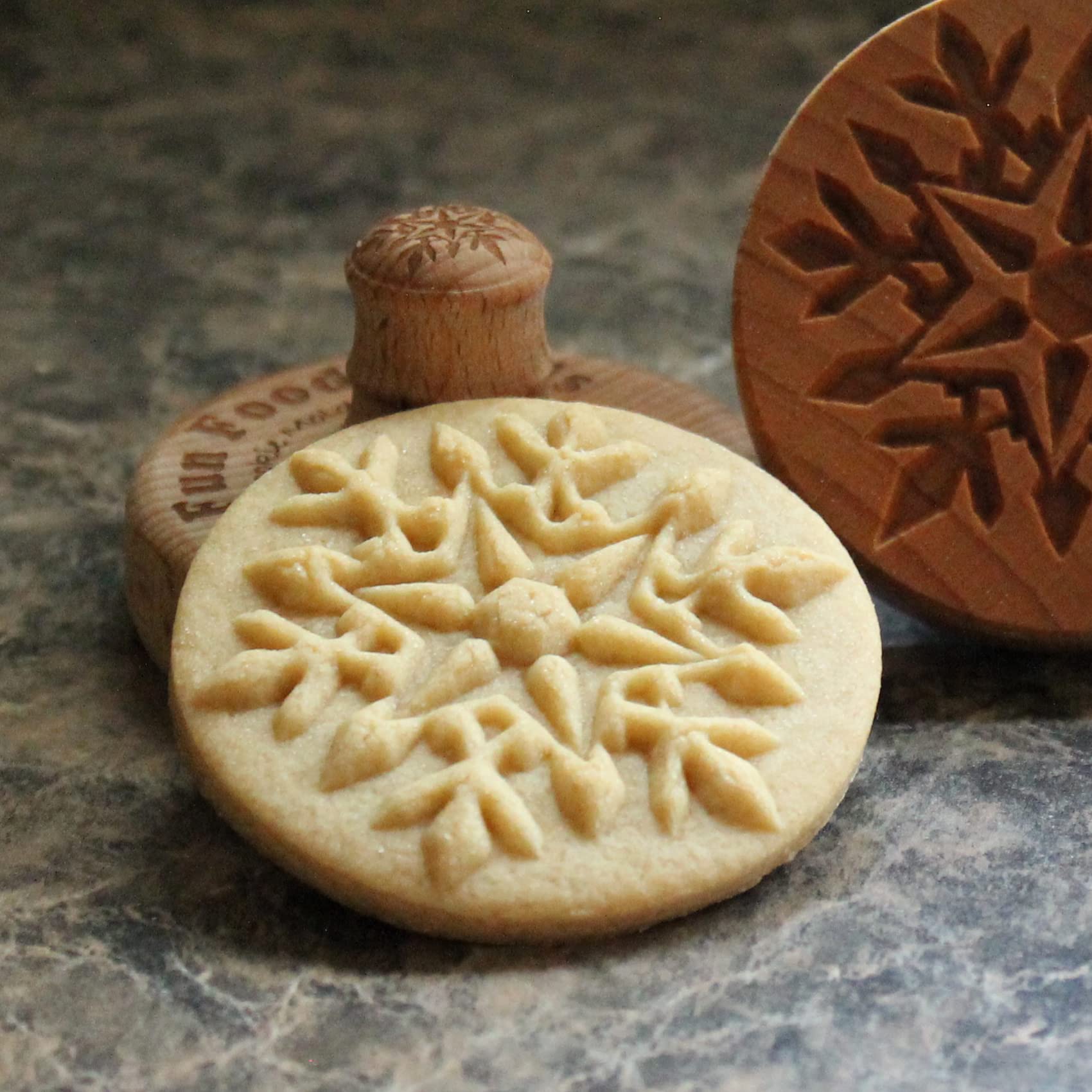 Sello de madera de la galleta, 2.5 pulgadas (copo de nieve CS-017)