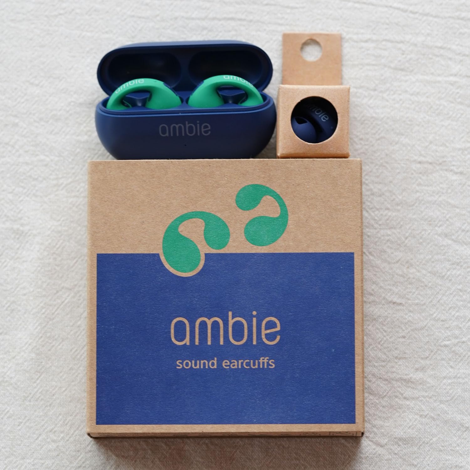 イヤホン ambie AM-TW02 GREEN X INDIGO ambie sound earcuffs AM-TW02 Green × Indigo – ambie STORE