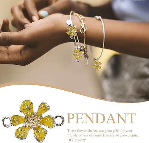 Miniatura 7 de Accesorios para llavero, 30 piezas, colgante de flor esmaltada, dije de margarita, dijes florales con doble para pulseras, aretes, collares,