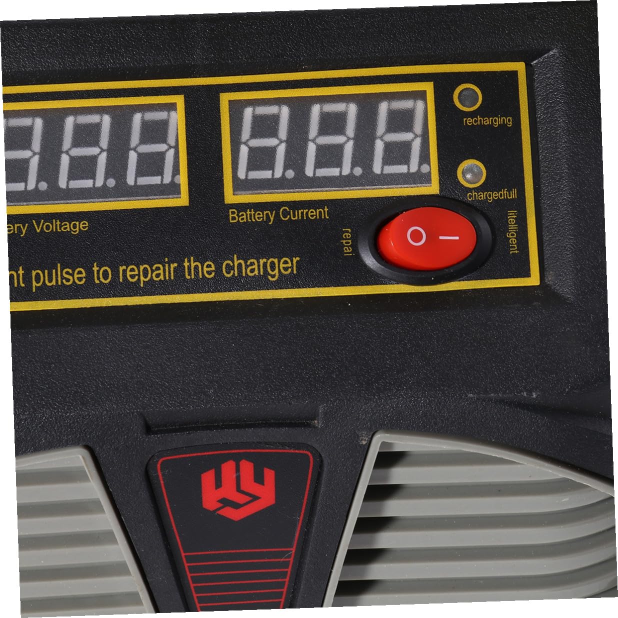 LABRIMP Caricabatteria Intelligente 12v 24v per Batteria Veicoli a Due Ruote e Auto, Design Portatile con Display Lcd, di Uscita 15a, Compatibile con Capacità 6-200ah