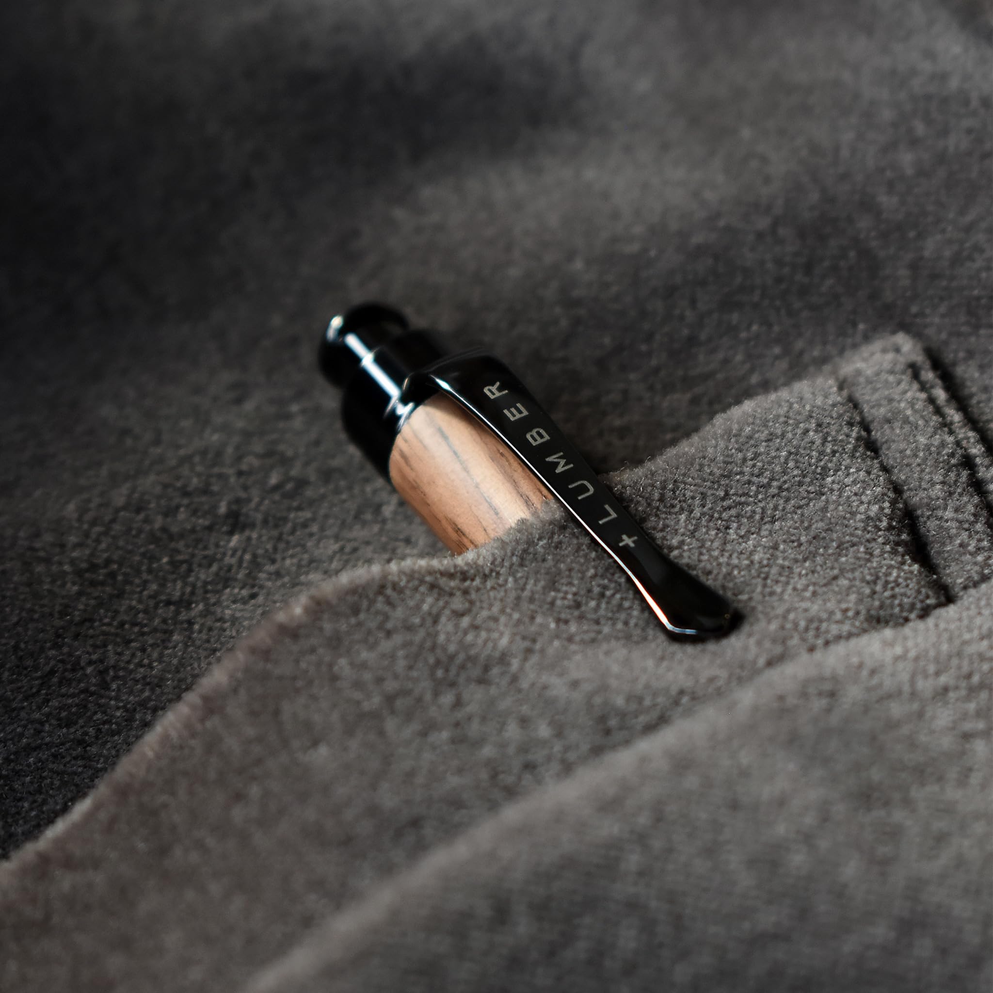 Amazon | 大人の鉛筆、高級木材の芯ホルダー「LEAD PENCIL 2mm」+