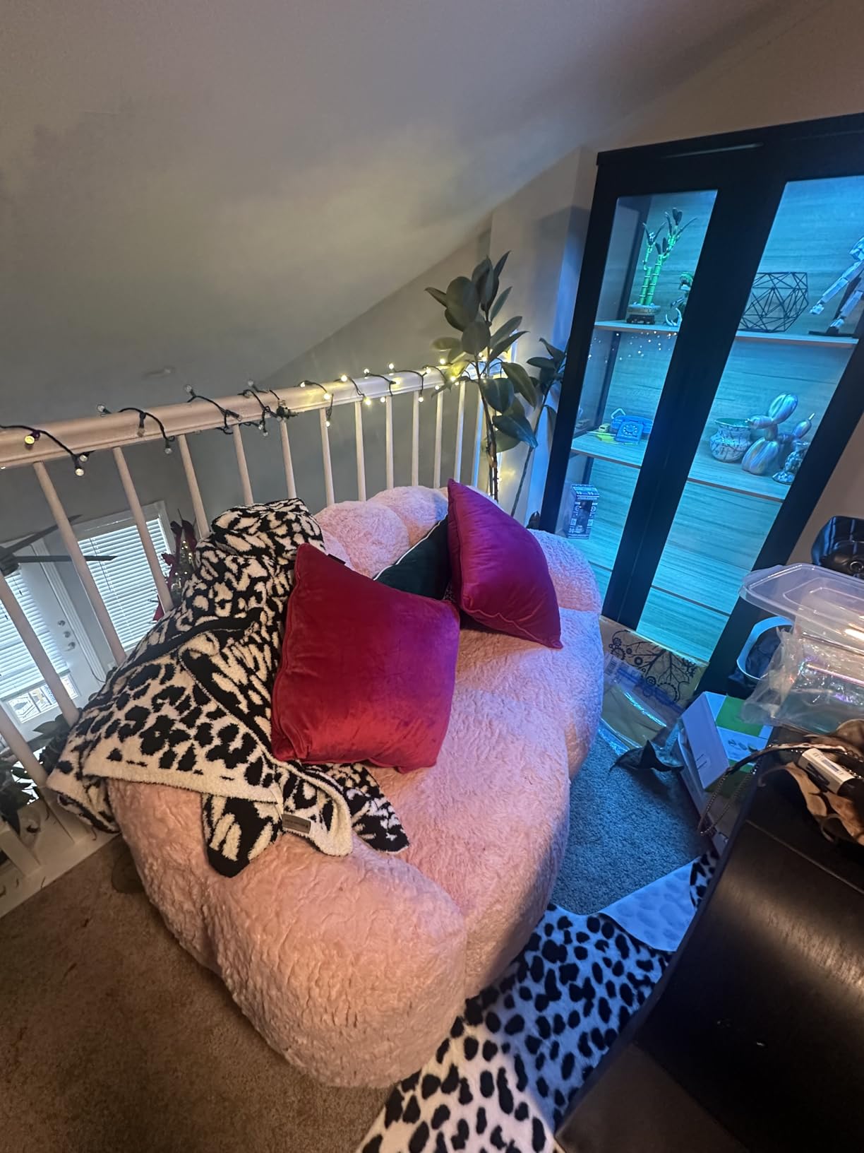 MAXYOYO Bean Bag Loveseat Chair, Faux Fur Beige photo review