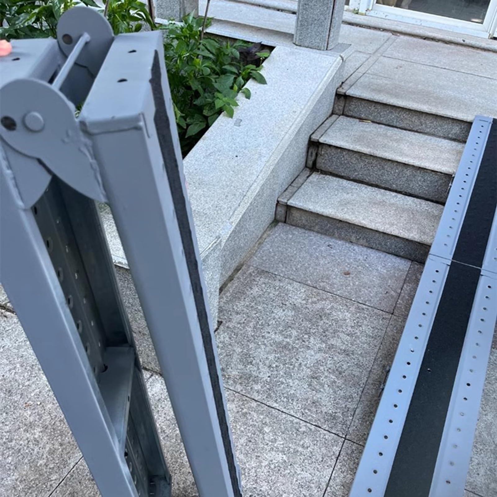 Rampa de umbral, rampa Plegable Antideslizante para Silla de Ruedas, escalones portátiles para Motocicletas, escaleras, Puertas, rampas, Placas de transición (Color: 2 m, tamaño: 5 Piezas)