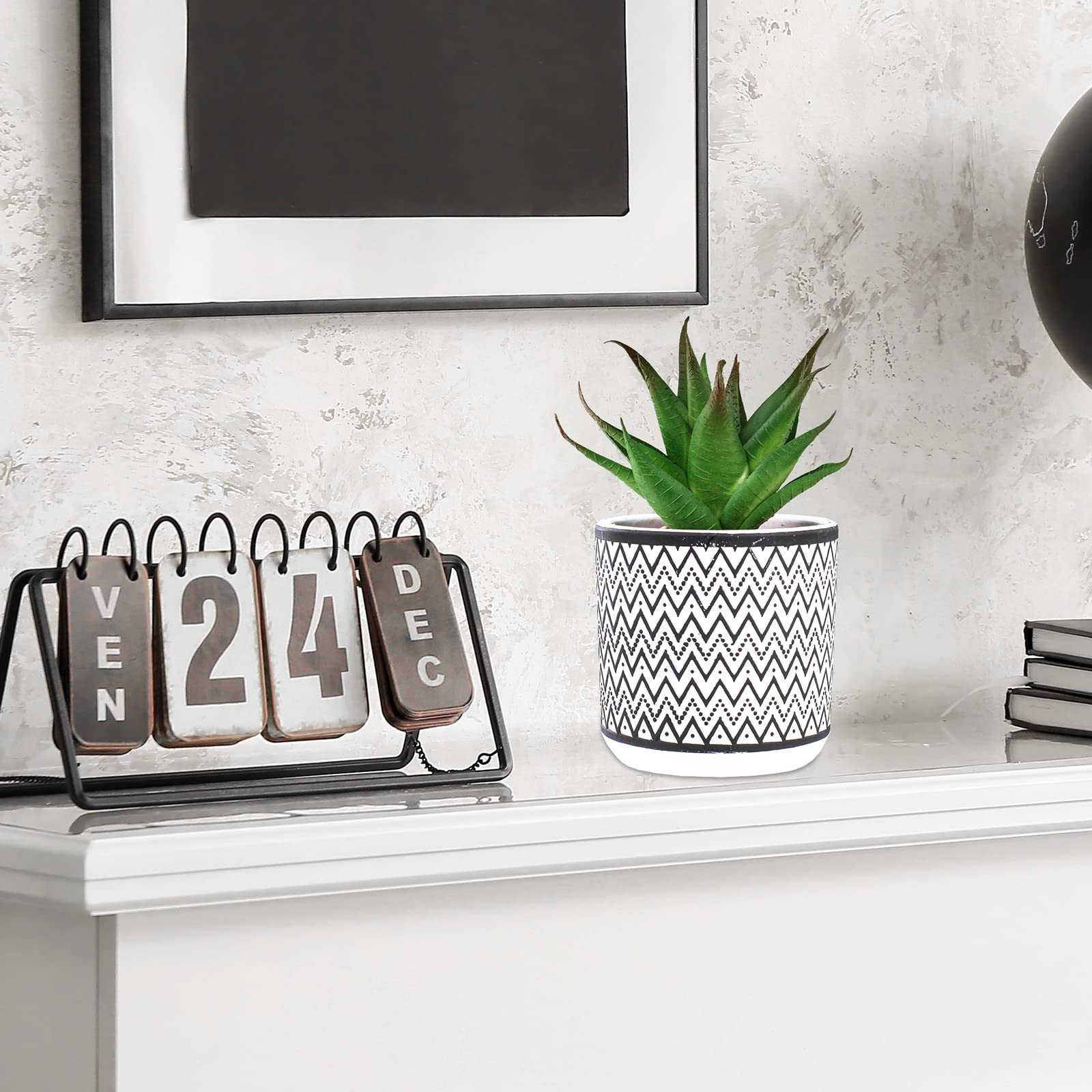 Winlyn Lot de 3 petites plantes grasses artificielles en pot avec perles d'aloès, houblon, plantes grasses dans des pots géométriques en béton noir pour cadeaux, maison, salle de bain, fenêtre, table,