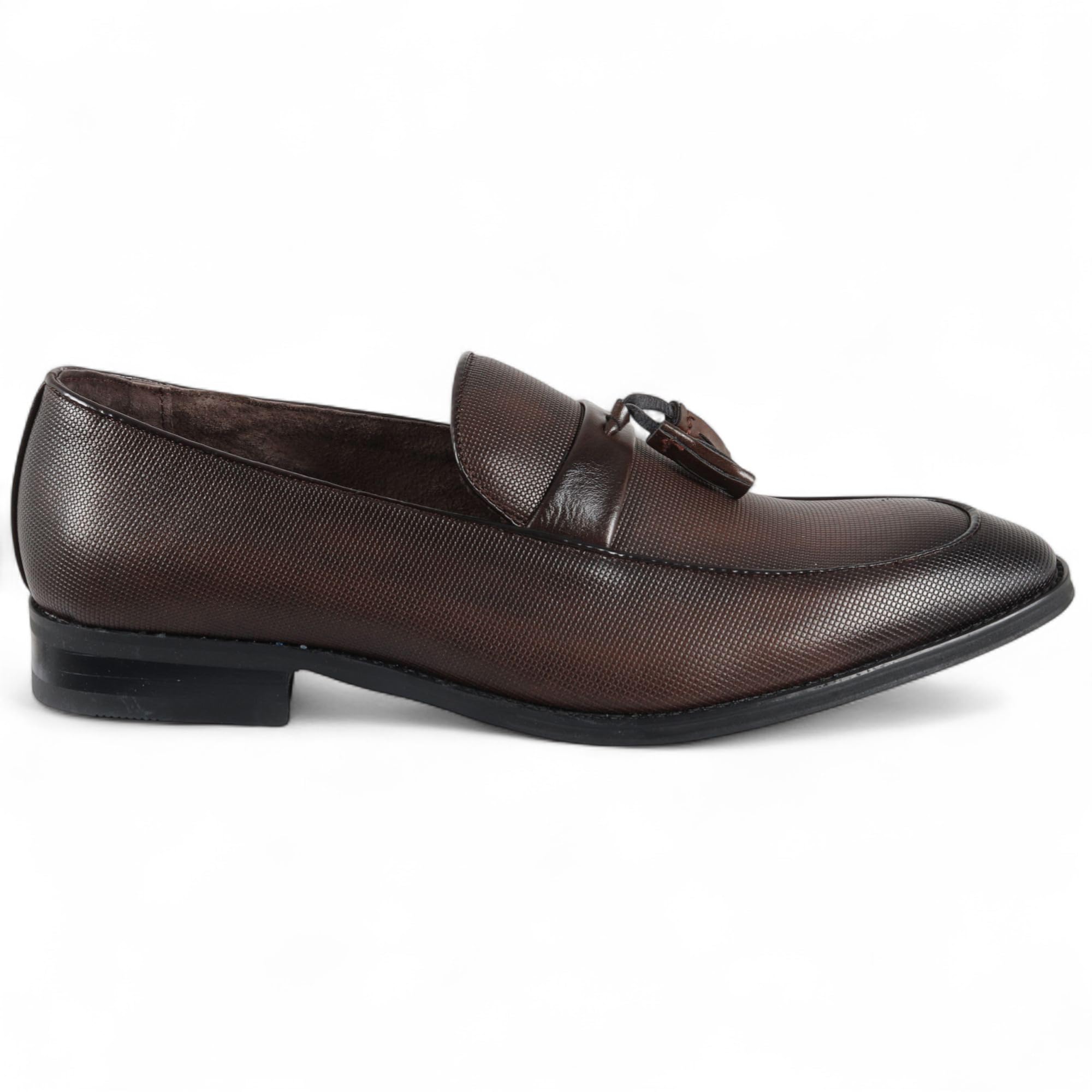 Zapatos Formales Dolcetto para Hombre, Mocasines Clásicos Marrones con Borlas.