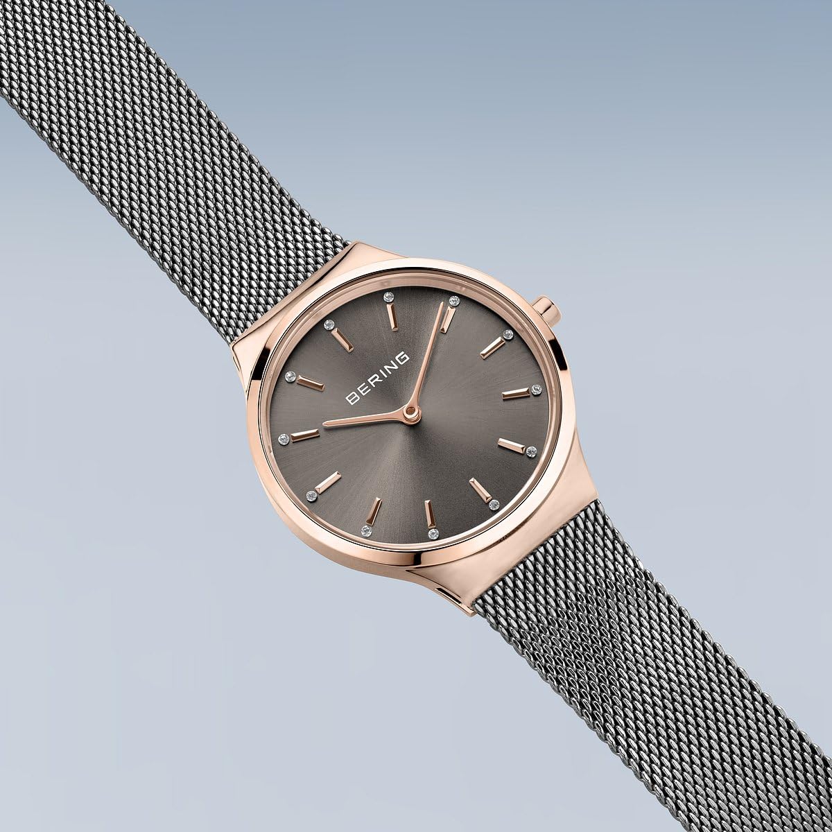 BERING Damen Uhr Quarz Movement - Classic Collection mit Edelstahl und Saphirglas 12131-369-GWP