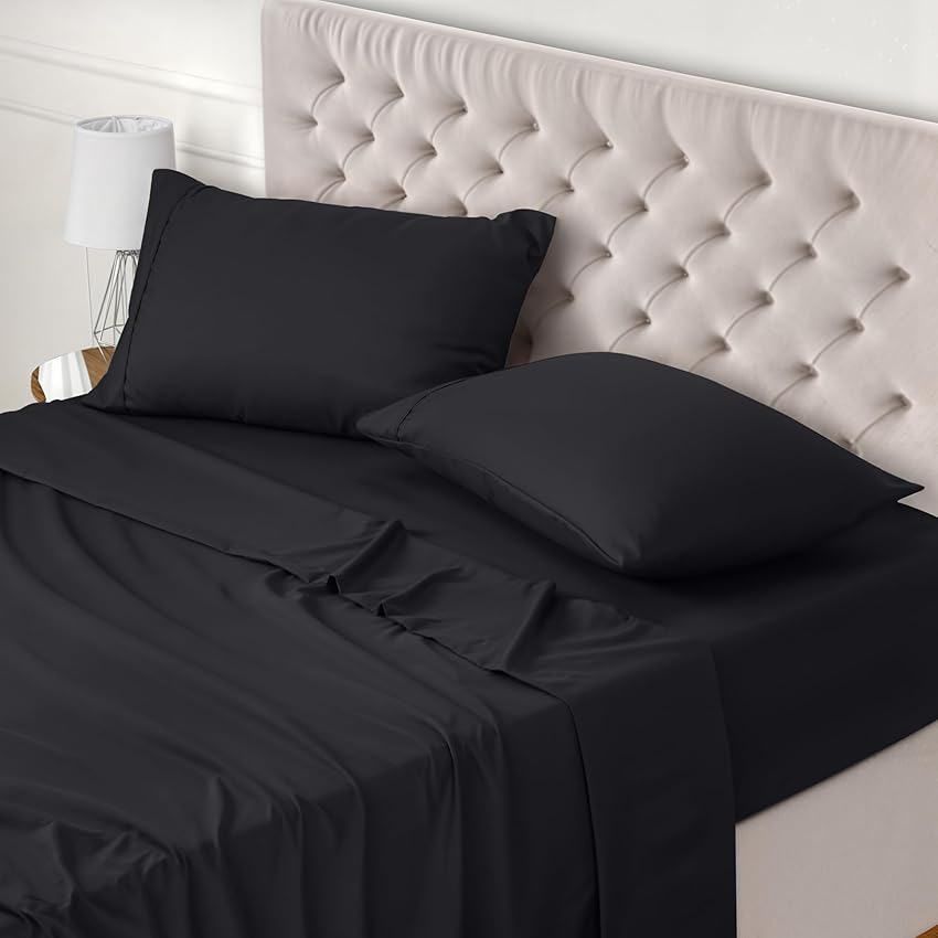 Utopia Bedding - Set Lenzuola Letto Una Piazza e Mezza 4 Pezzi 135x190 cm - Spazzolata Poliestre di Microfibra - Oeko-Tex Certificato - Lenzuolo con Angoli, Lenzuolo Piatto e 2 Federe 50x75, Nero