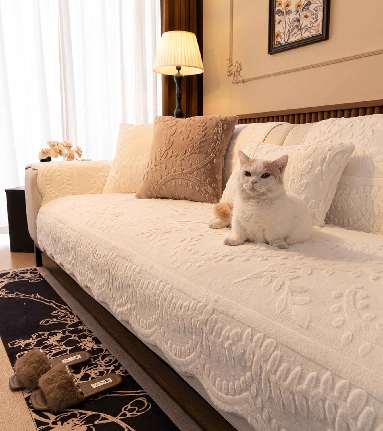 White Fuzzy Rabbit Plush Sofa Cover Cozy Warm Sofa Couch Covers with 3D Jacquard Leaf Pattern Non-Slip Easy-to-Install Shaggy Sofa Slipcover Prefect for Kids Dogs Cats Cats(White,36"x36")