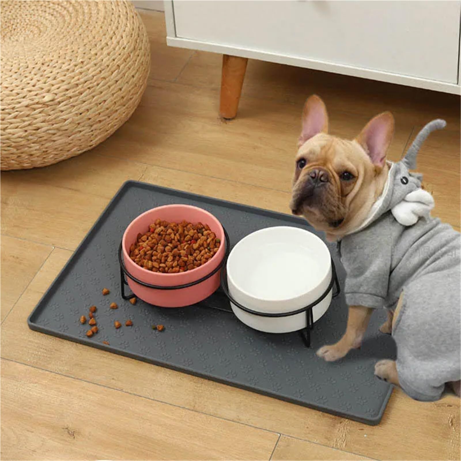 Futtermatten für Haustiere Silikonmaterial, Hundetrinkwasser und Fressmatte, Katze, Haustier, verschleißfest, langlebig, leicht zu reinigen wasserdichte(Grey-2pcs,48cmX30.0cm)