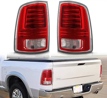Amazon | 車のテールライト ダッジ 用 ラム 1500 2500 3500 用 2013
