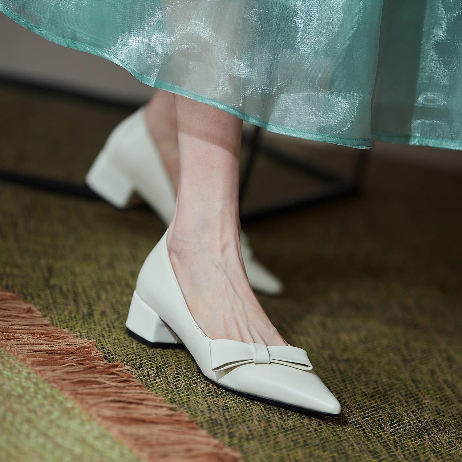 MOOMMO Women Low Chunky Heel Pointed Toe Pumps Bow Slip On Block Heel Dress Shoes Closed Pointy Toe Wedding Office Party White Size 4 M US