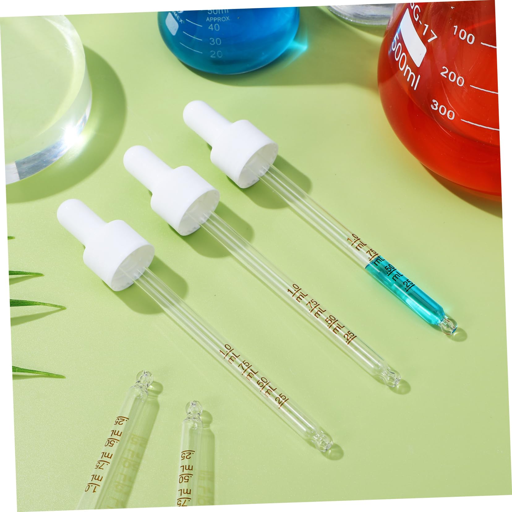 Mobestech 30stücke Glas Pipetten Mit Skalierung Flüssigkeitsdosierer Für Ätherische Öle Kosmetik Laboranwendungen Präzise Messung Einfaches Handhaben Vielseitig Einsetzbar