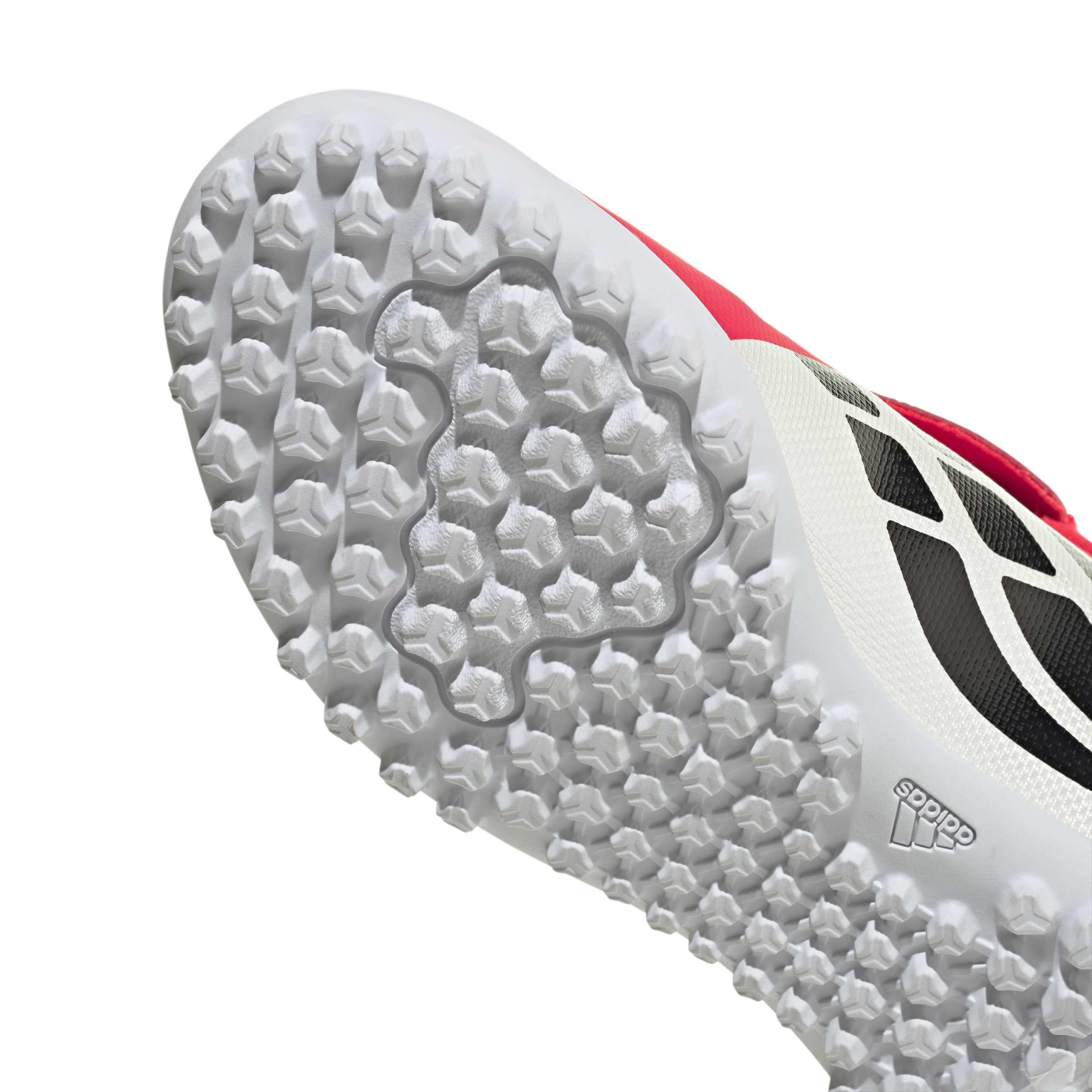 adidas Kids' Chaussure de Football Languette rabattue Predator Club Turf Enfants
