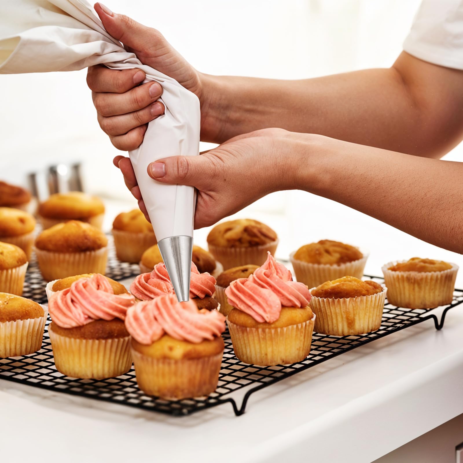 Zestaw końcówek do rur z okrągłymi otworami, zestaw do lukrowania ze stali nierdzewnej, zestaw do dekorowania ciast z 7 rozmiarami dysz, zestaw do rur, zestawy do pieczenia, narzędzia do