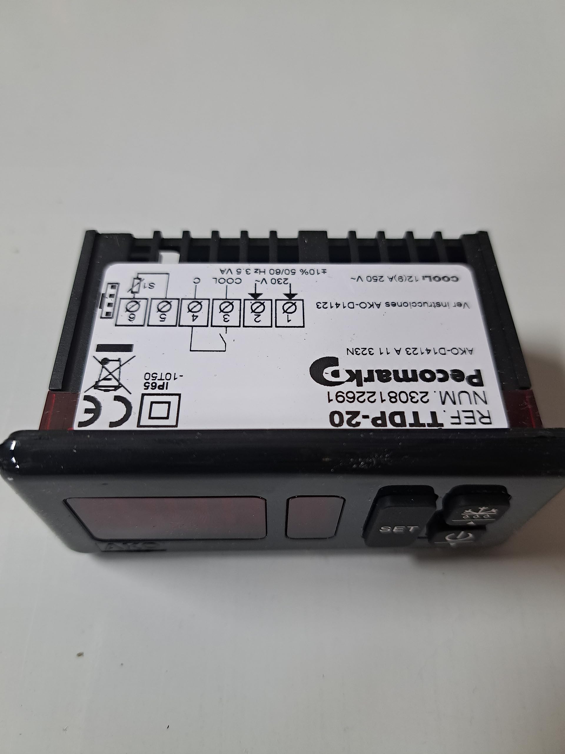 Termostato de 1 relé AKO TTDP-20 230v