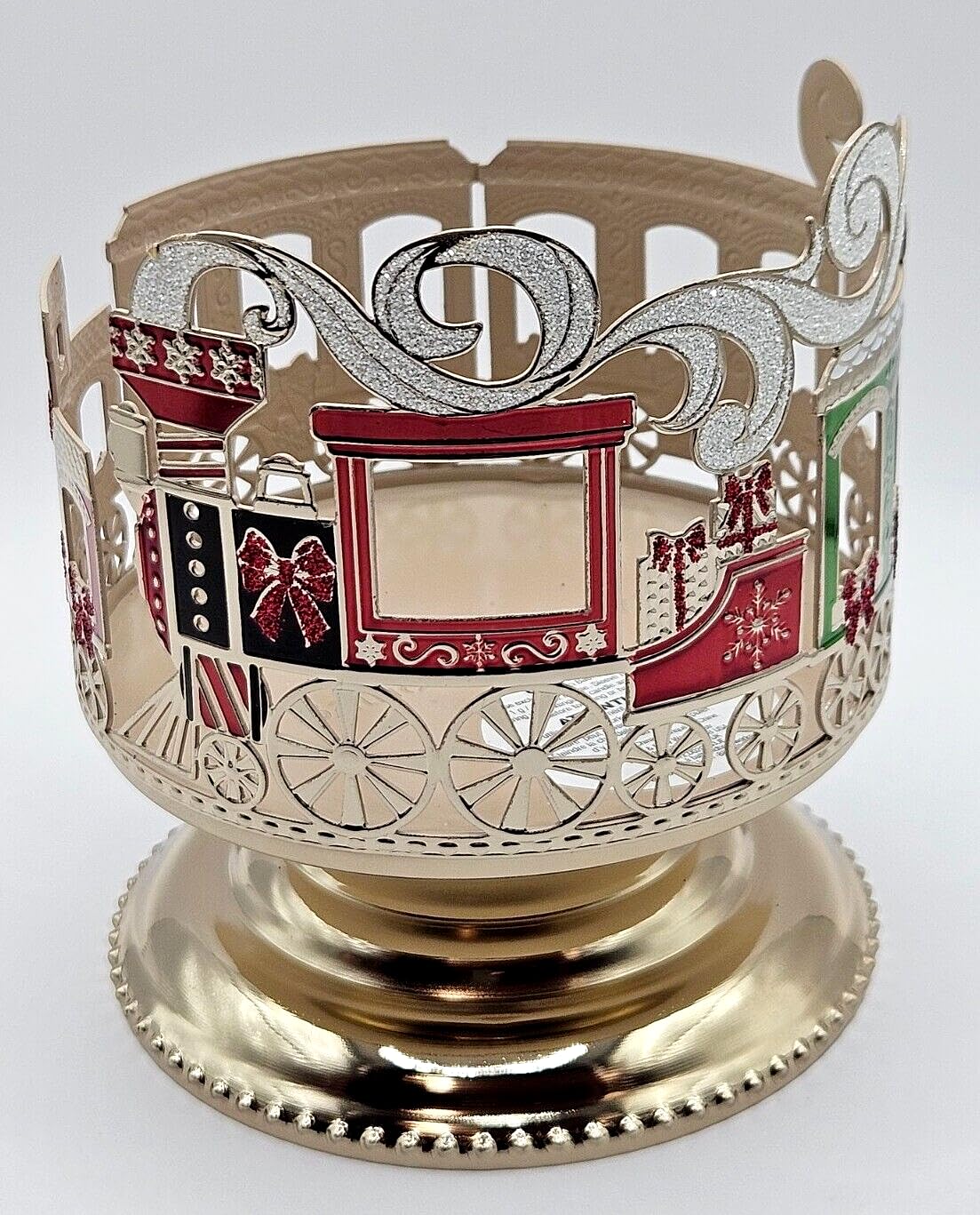 Bath & Body Works 3 Wick Candle Holder Sleeve Holiday Train Pedestal