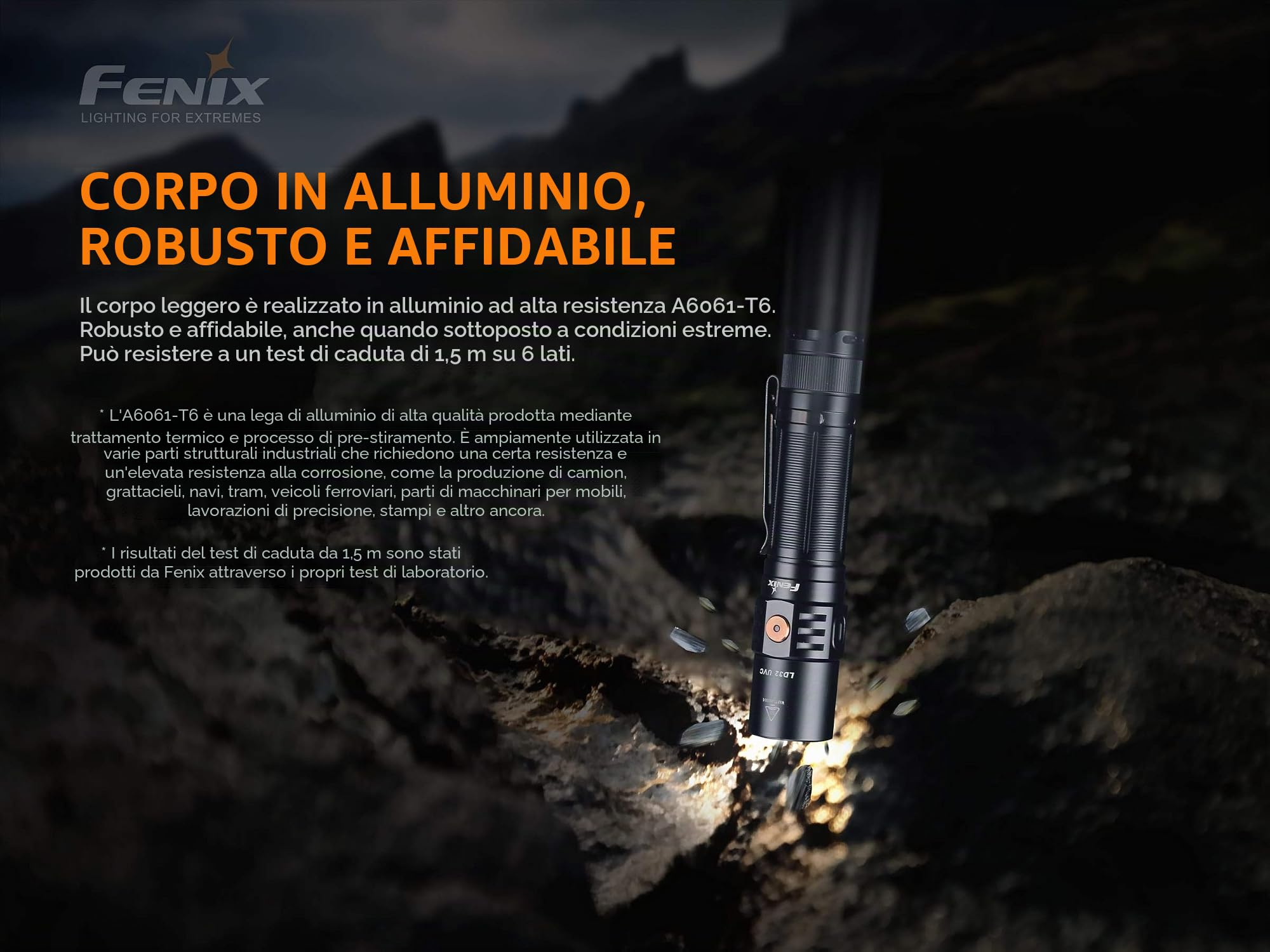 FENIX Torcia LD32 UVC (luce bianca e LED disinfettanti UVC)