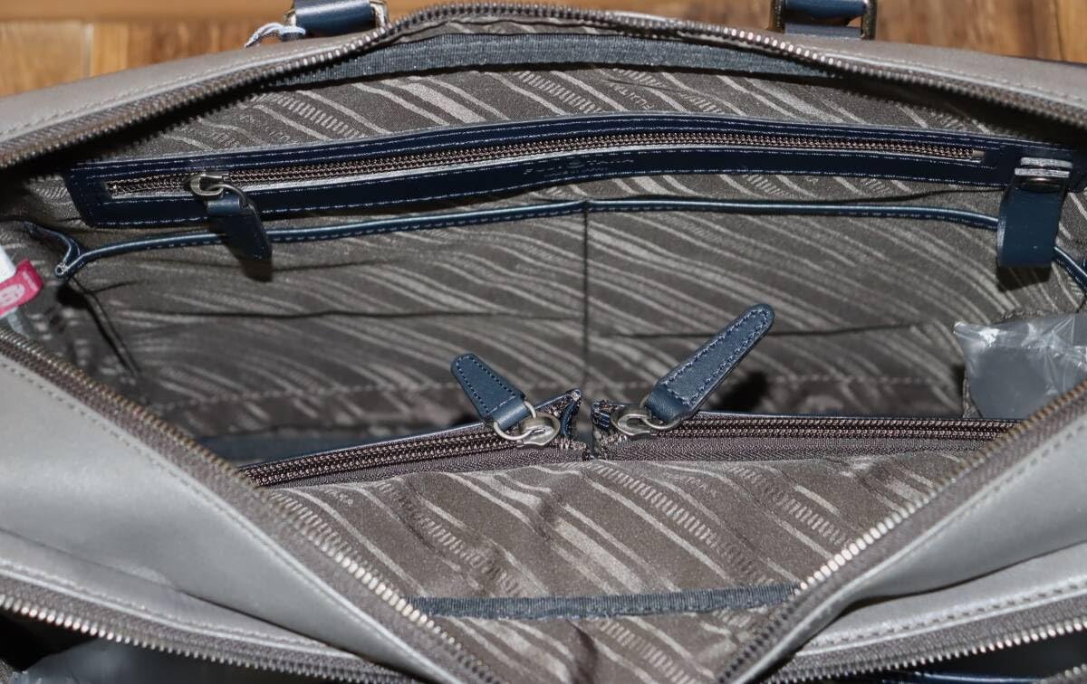 Amazon.co.jp: 特価 FUJITAKA ジェードレザーⅡ B4ダブルルーム