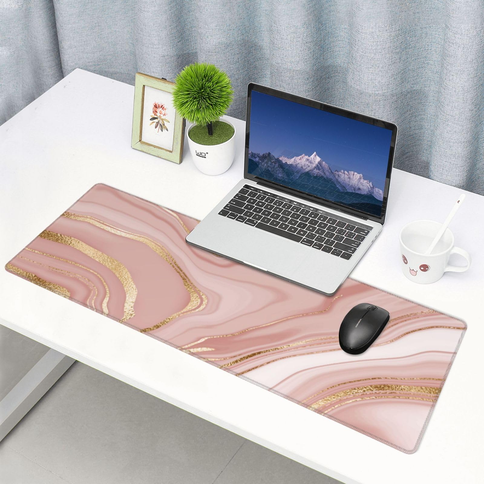 Alfombrilla de mouse grande de mármol largo para juegos para el hogar y la oficina, 31.5 x 11.8 pulgadas (mármol rosa a rayas doradas)