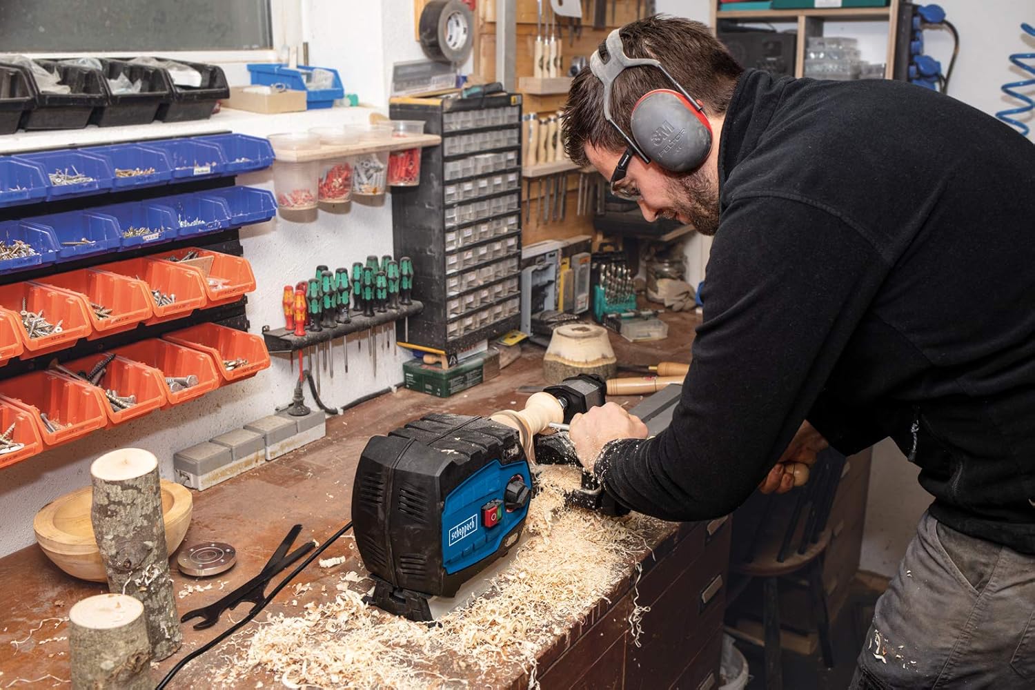Headstock with faceplate attached