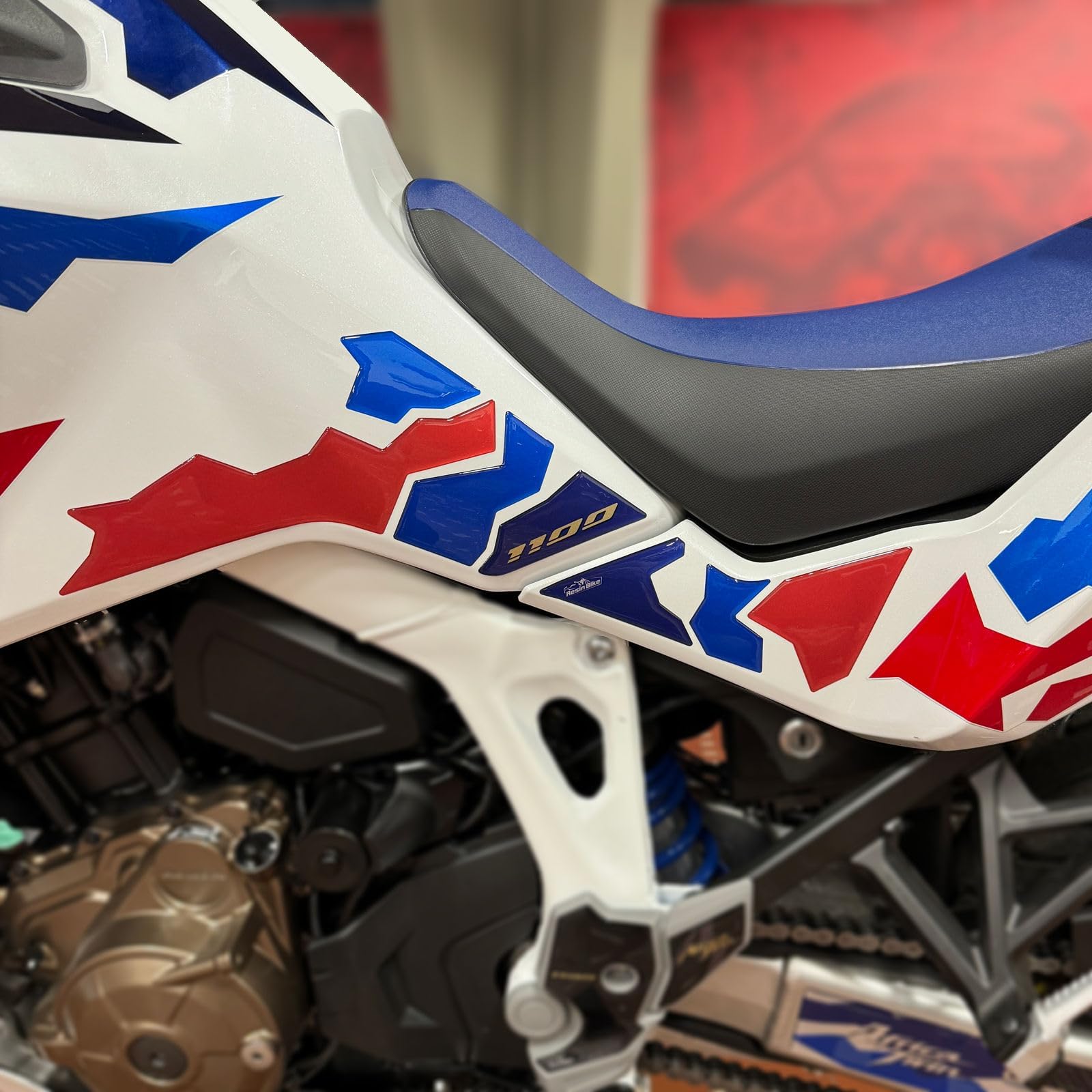 Autocollants Résine 3D Pour Honda Africa Twin - Protection Réservoir Anti-rayures, Imperméable, Made In Italy