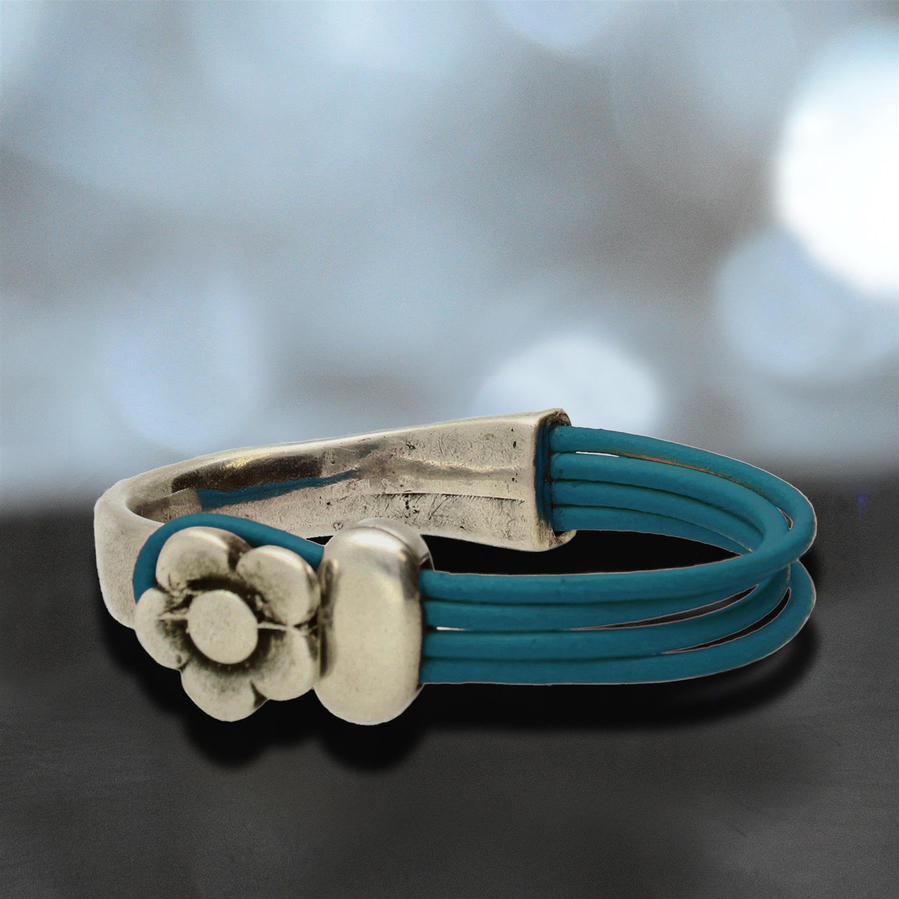 The Beadsmith Cordon en cuir grec - Couleur bleu clair - Bobine de 1,5 mm - 50 m - Idéal pour le tressage, les perles, les colliers, le laçage fin, les accessoires pour cheveux et la fabrication de