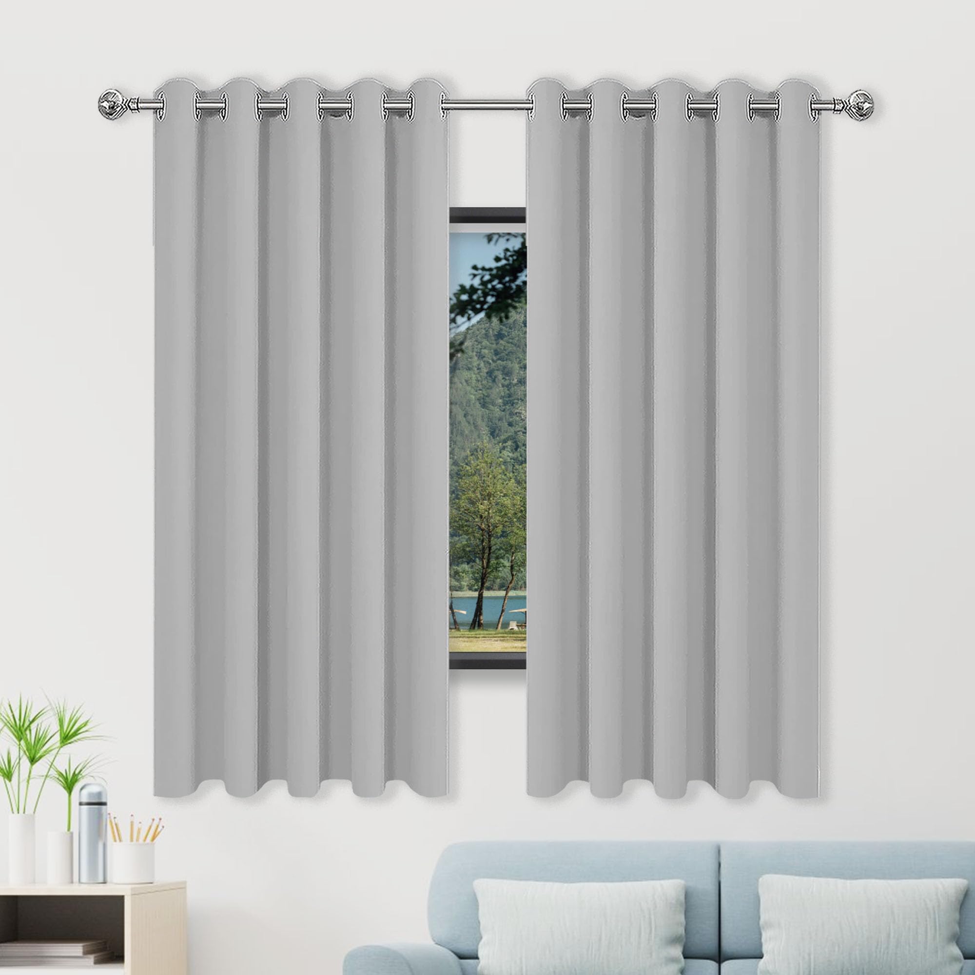 Rideau occultant et thermique gris clair pour une ambiance cocooning au salon