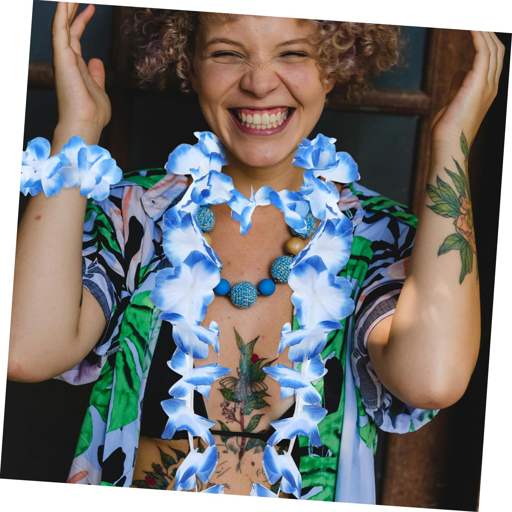 KOMBIUDA 6sets Accessori Hawaiani Gonne e Ghirlande per Luau e Decorazioni per Estivi e al
