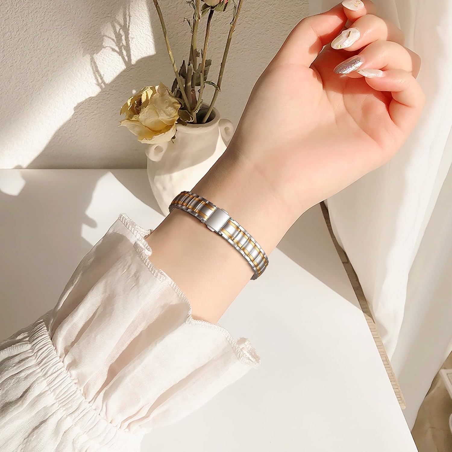 SOLOLUP Slim Metal Band Compatible With Apple Watch Bands for Women 44mm 45mm 46mm 49mm 42mm,Thin Dressy Stainless Steel Chain Strap for iWatch Series 11 10 9 8 7 6 5 4 3 SE Ultra3/2,Silver-RoseGold