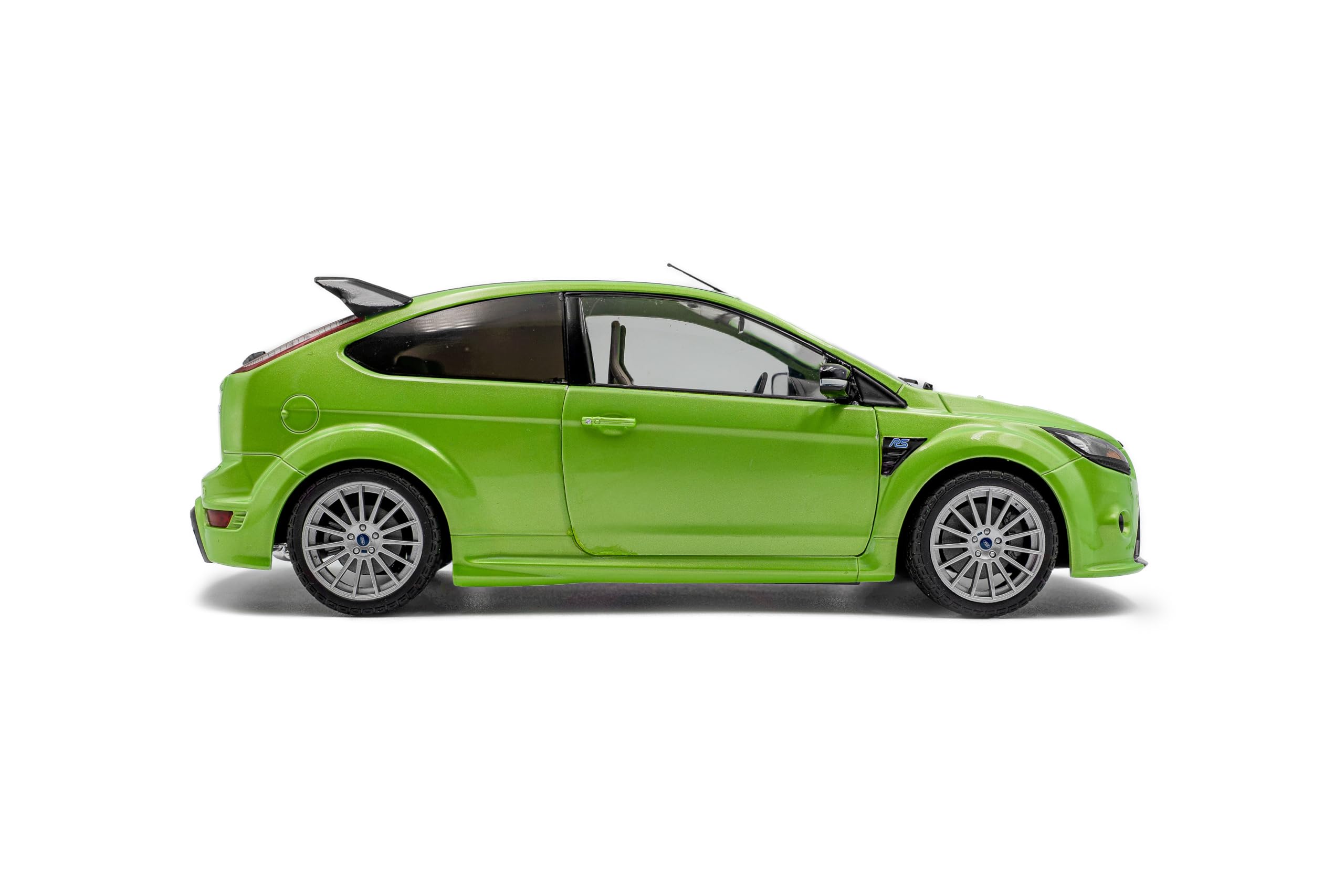 Solido Ford Focus RS MK2 – 1:18 Modellauto in Ultimate Green, Präzises Die-Cast Modell, Detailreicher Innenraum und Motor, Sammlermodell für Ford-Fans