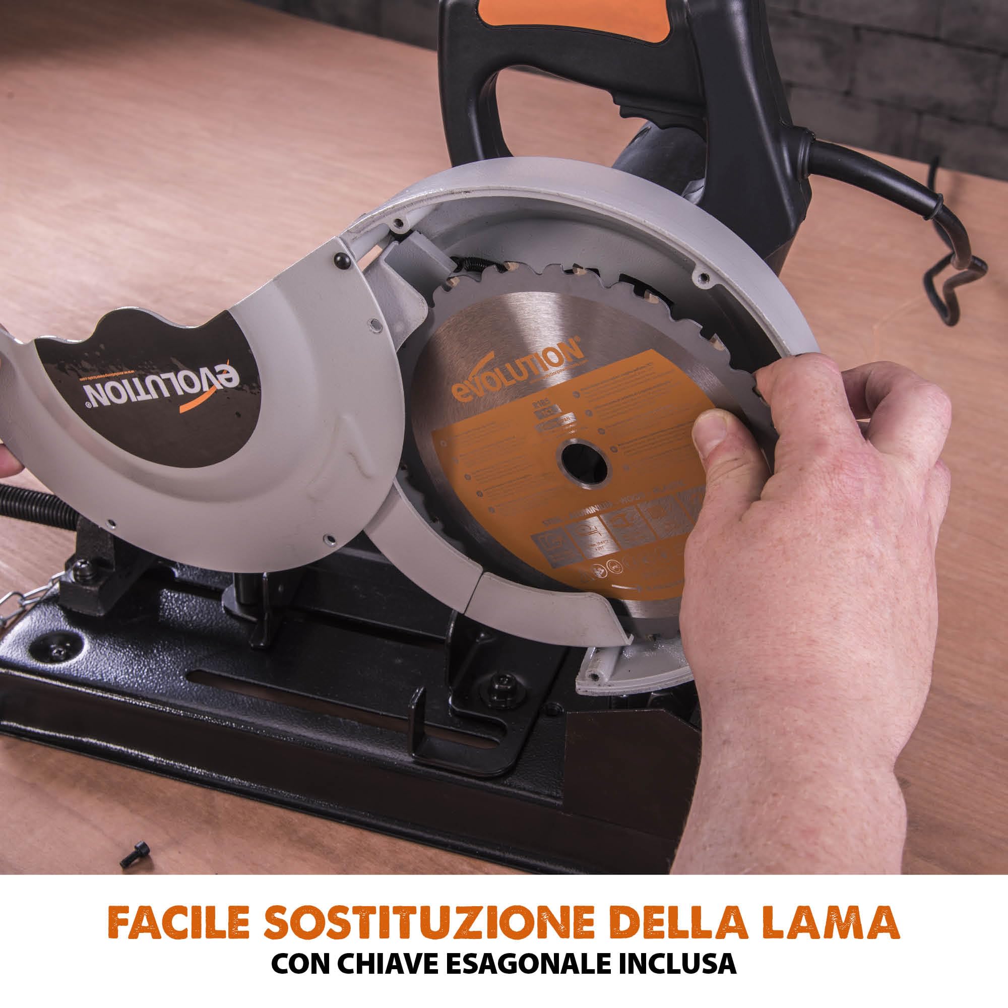 Evolution Power Tools Rage 4 Troncatrice a trazione - Multi-materiale per tagli su legno, metallo, plastica e molto altro, 185 mm, 230 V