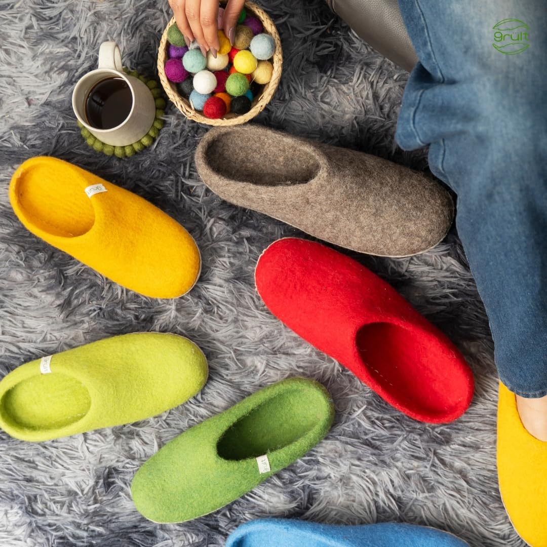 Filzpantoffeln aus Wolle, Hausschuhe für Damen & Herren, Kuschelig & Cozy, Premiumqualität, Rutschfeste Ledersohle