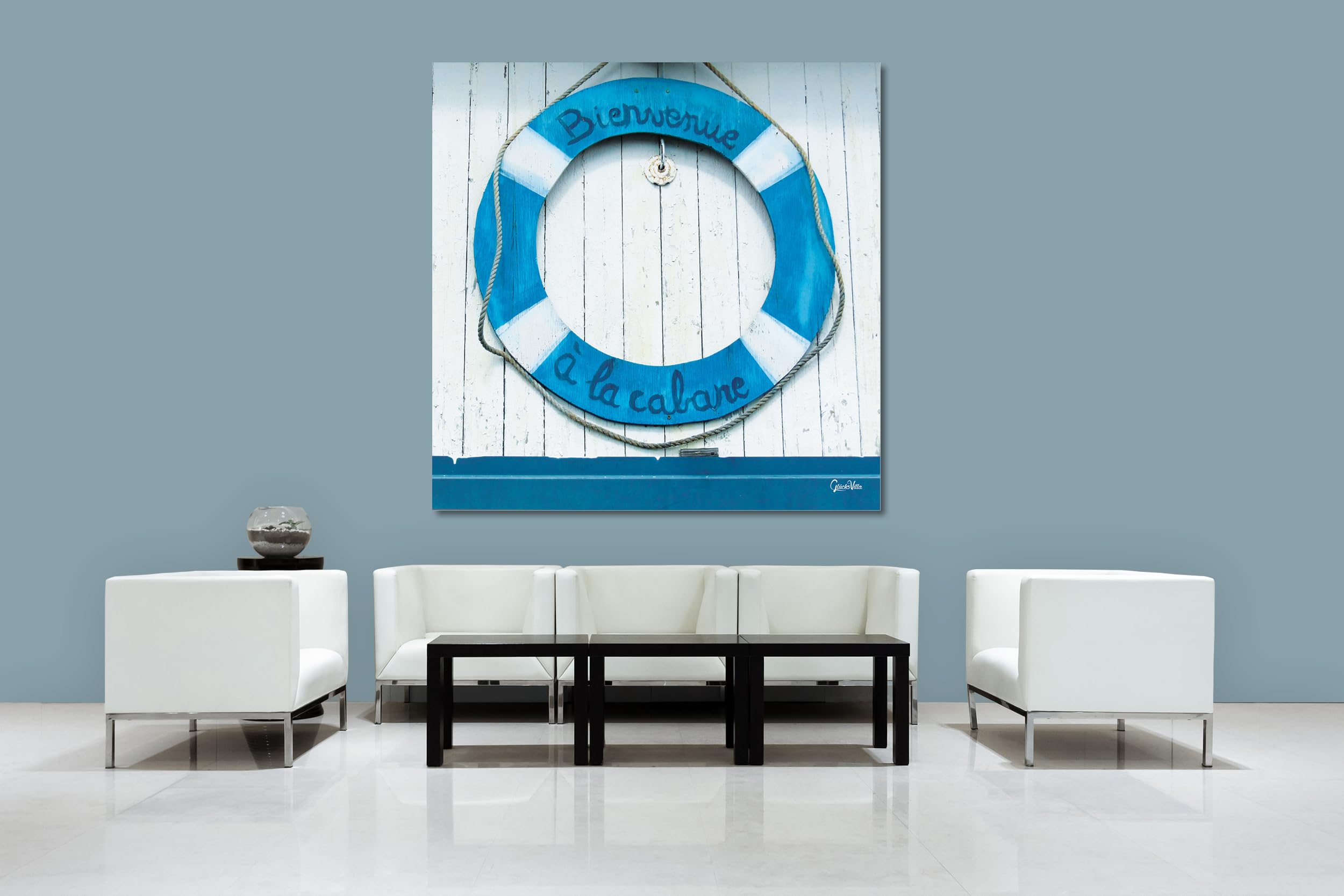 Glücksvilla - Bienvenue - (Leinwand-Bild 2 cm, 100 x 100 cm) | div. Maße - aus DE - Kunstdruck XXL Deko Wandbild Quadrat - Rettungsring Frankreich Fischer-Hütte maritim
