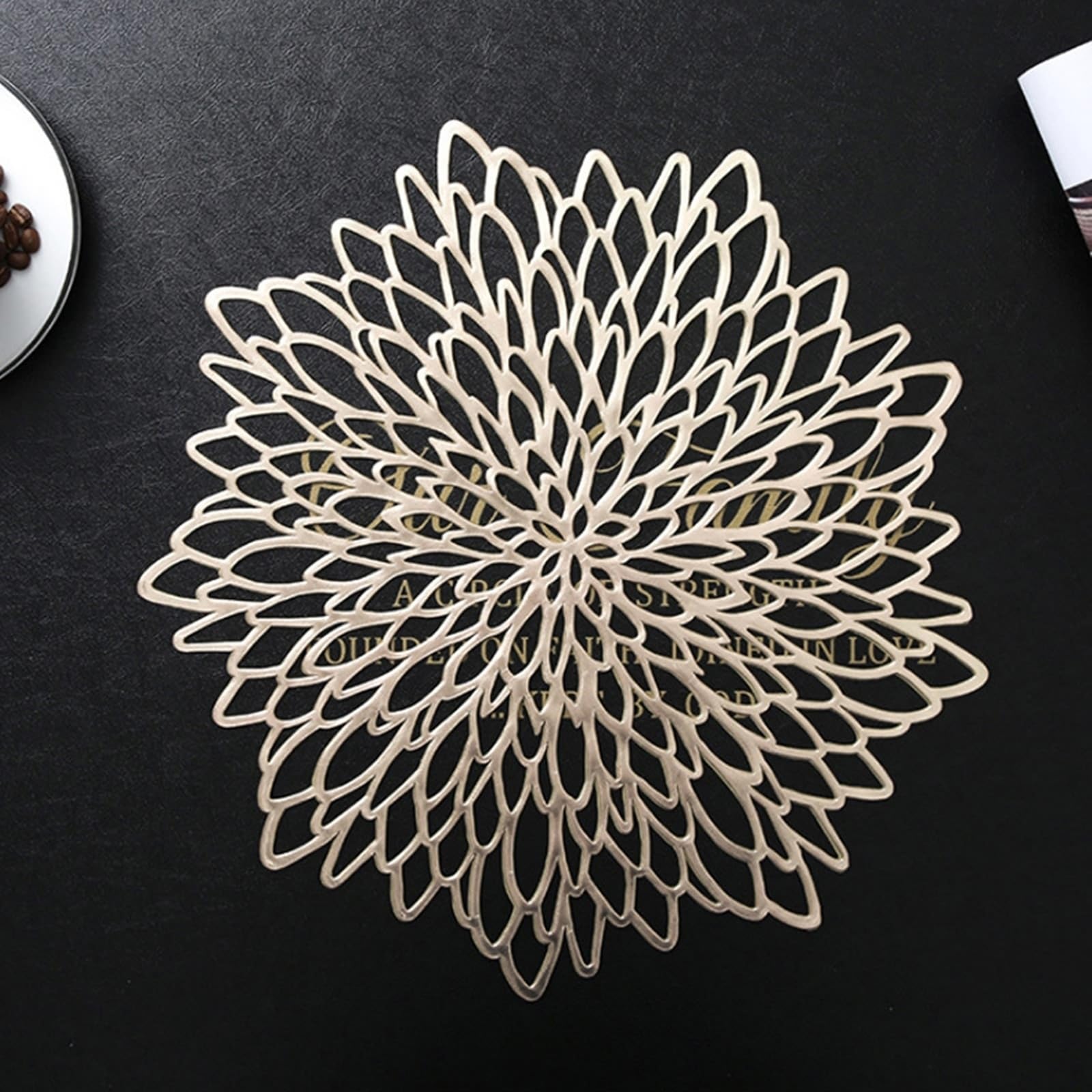Placemat zestaw 6 podkładek stołowych, złote, puste kwiaty, w europejskim stylu, 36 cm, do kuchni i jadalni