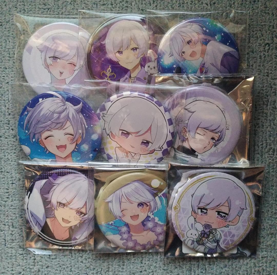 Amazon.co.jp: いれいす 缶バッジ 初兎 セット : Toys & Games 