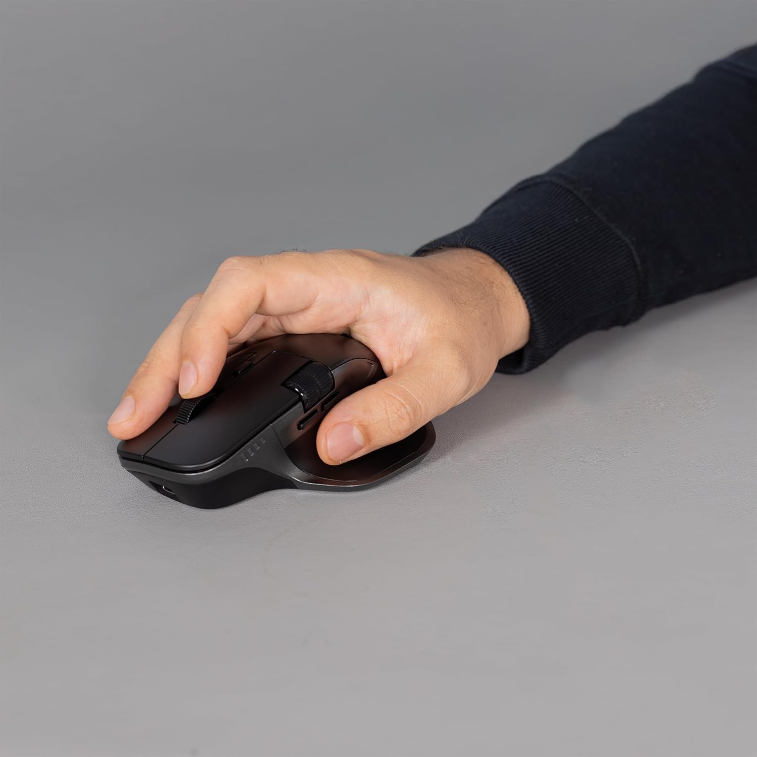 MOJO Ultimate Grip Silent Master Mouse - Rechargeable Bluetooth/Wireless Optical Mouse w/Adjustable Sensitivity and Quiet Buttons