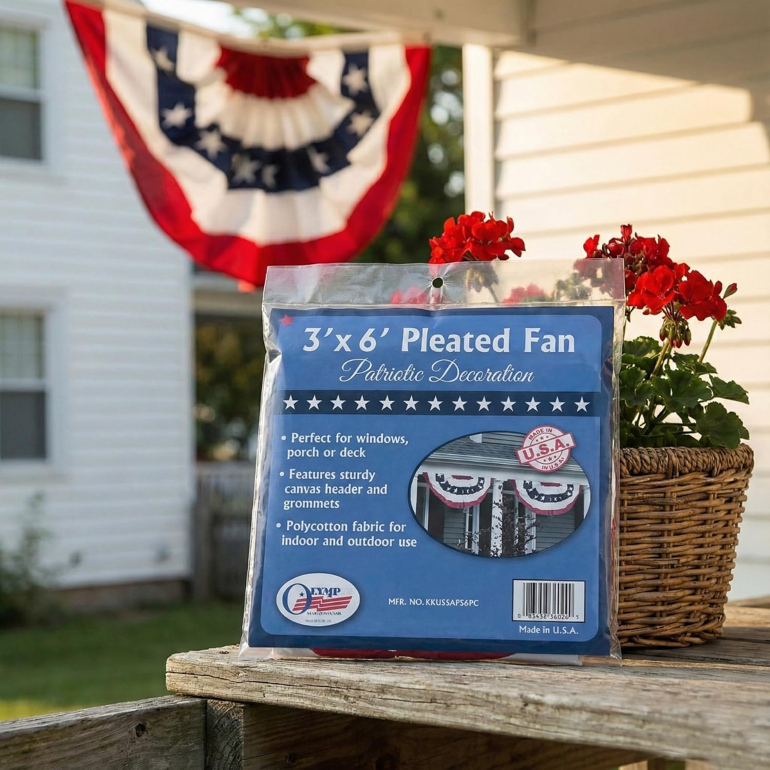 Fun Express - Patriotic Bunting 3x6 ft for Fourth of July - Home Decor - Outdoor - Banners & Windsocks & Flags - Fourth of July - 1 Piece