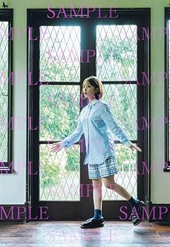 Amazon.co.jp: 与田祐希さん L版生写真 10枚35 : おもちゃ