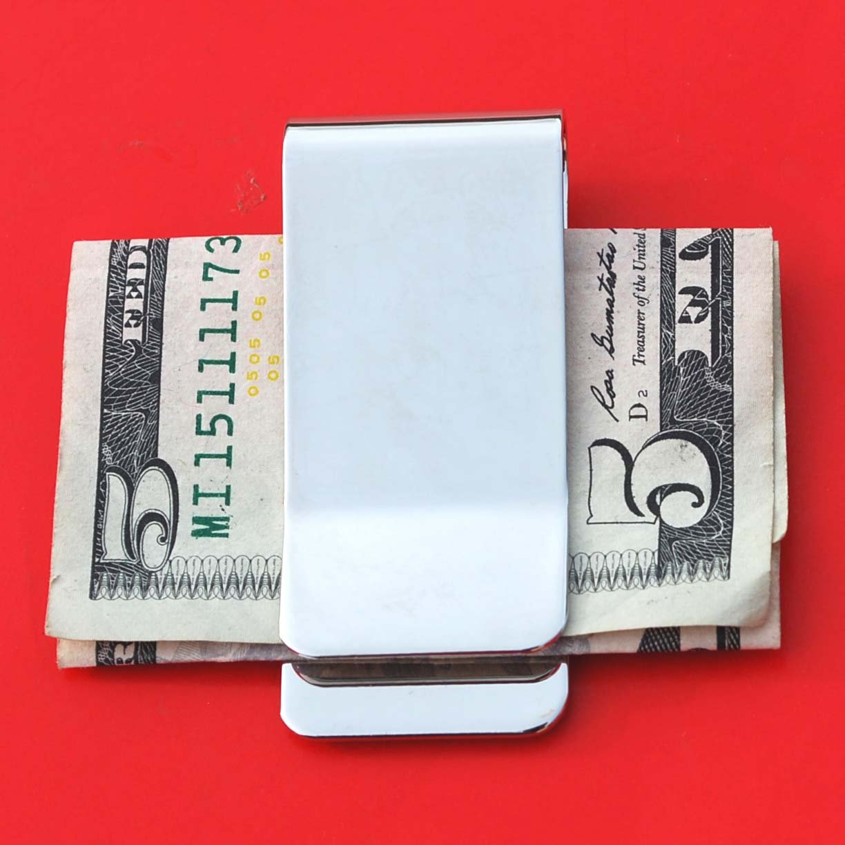 Tioneer Matte Black Stainless Steel Letter D Initial Old English Monogram Engraved Money Clip Credit Card Holder