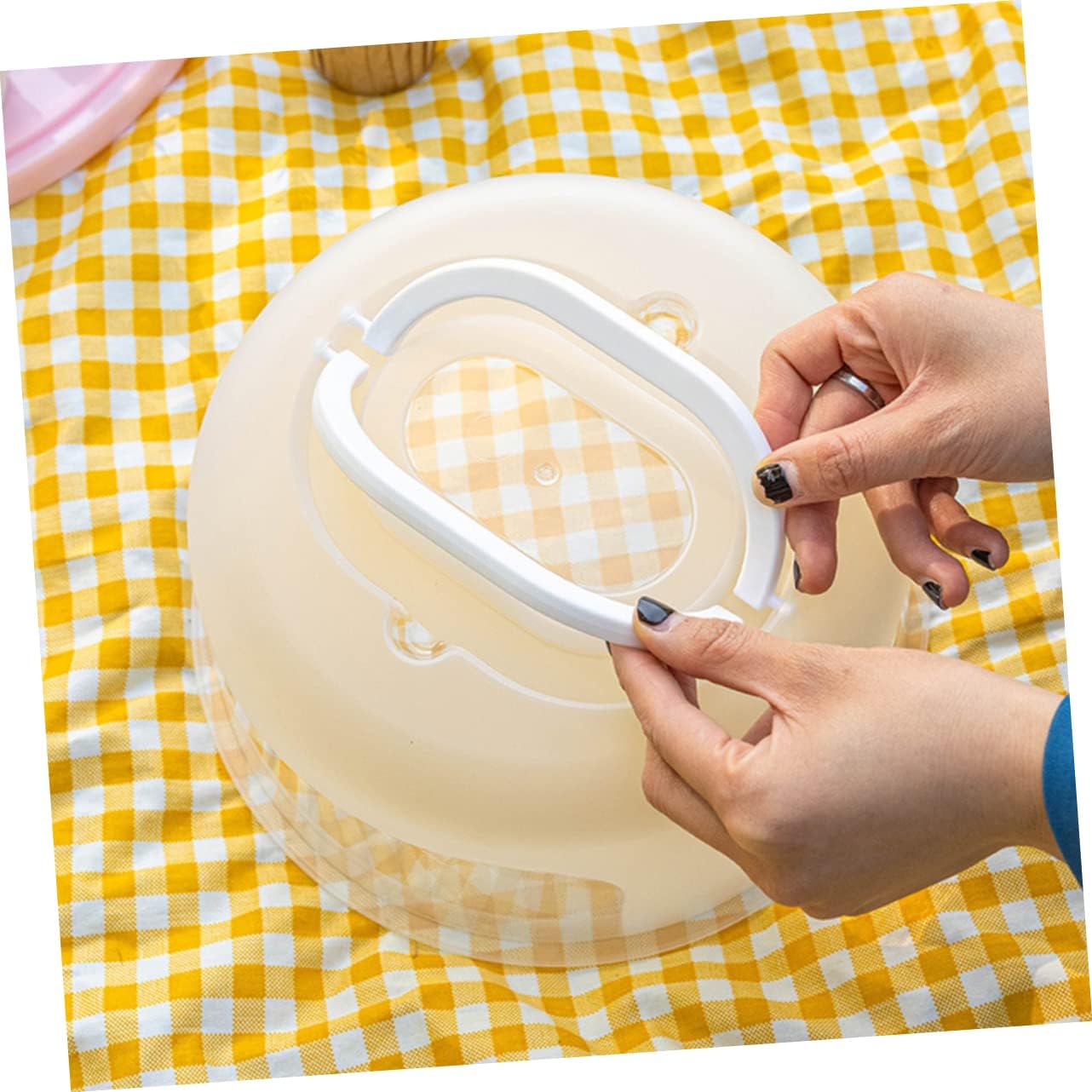 Portable Cake Carrier Handle Reusable Transparent Cake Box for Birthday and Bakery Desserts Height Lightweight and Compact Design for Easy Storage and Transport