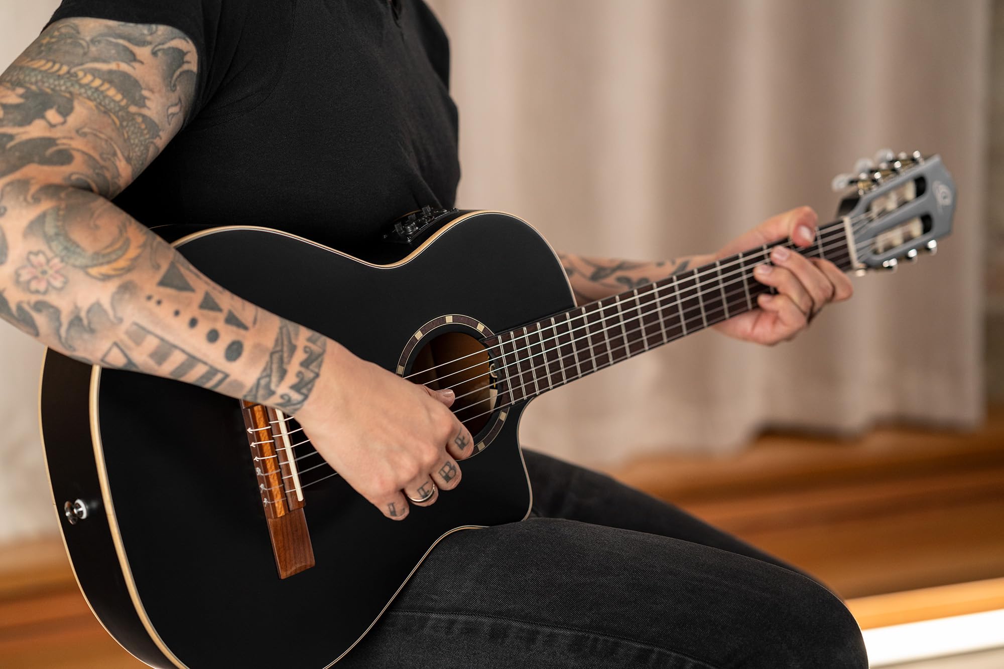 Ortega RCE125SBK-3/4 - Guitarra clásica (3/4)