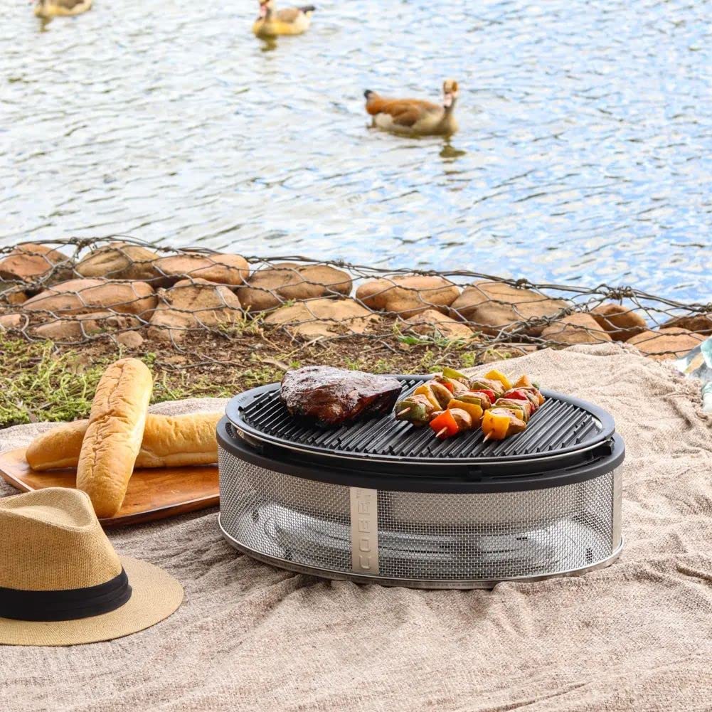 COBB Supreme Deluxe 2.0 grill na węgiel drzewny, 50 x 36 cm, z pokrywką i płytą kuchenną, dla 12 osób, kompaktowy i stołowy, idealny na kemping (600-1)