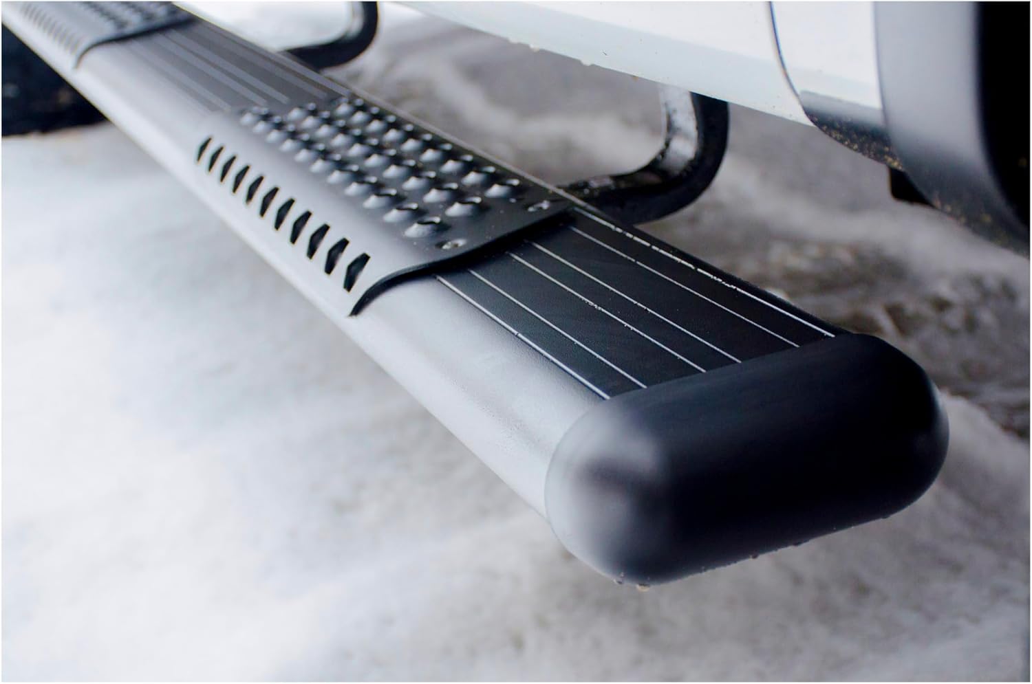 LUVERNE 584100-570344 O-Mega II 100-Inch, 36-Inch Black Aluminum Side Steps, Select Chevrolet Express, GMC Savana 1500, 2500, 3500