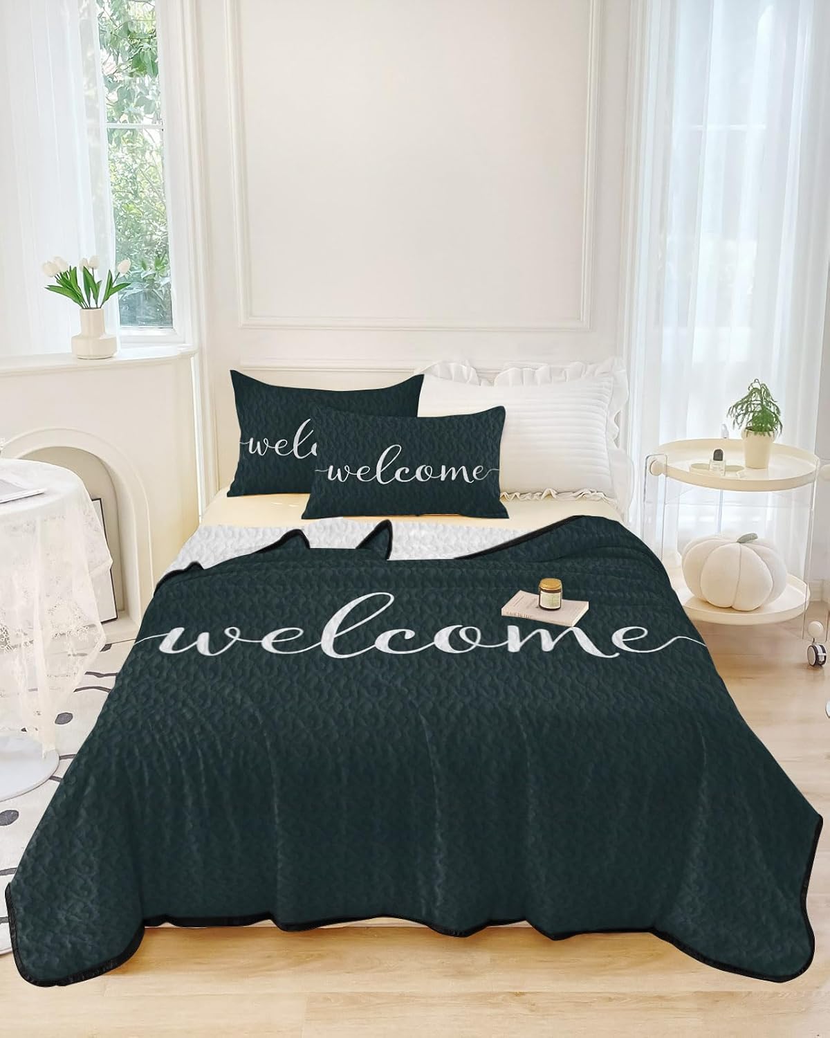 Queen Size Quilt Set, Welcome Words Lightweight Bedspread Coverlet Set Soft Microfiber Summer Quilt with 2 Pillow Shams, Gradient Black Background 3 Piece Comforter Bedding Set