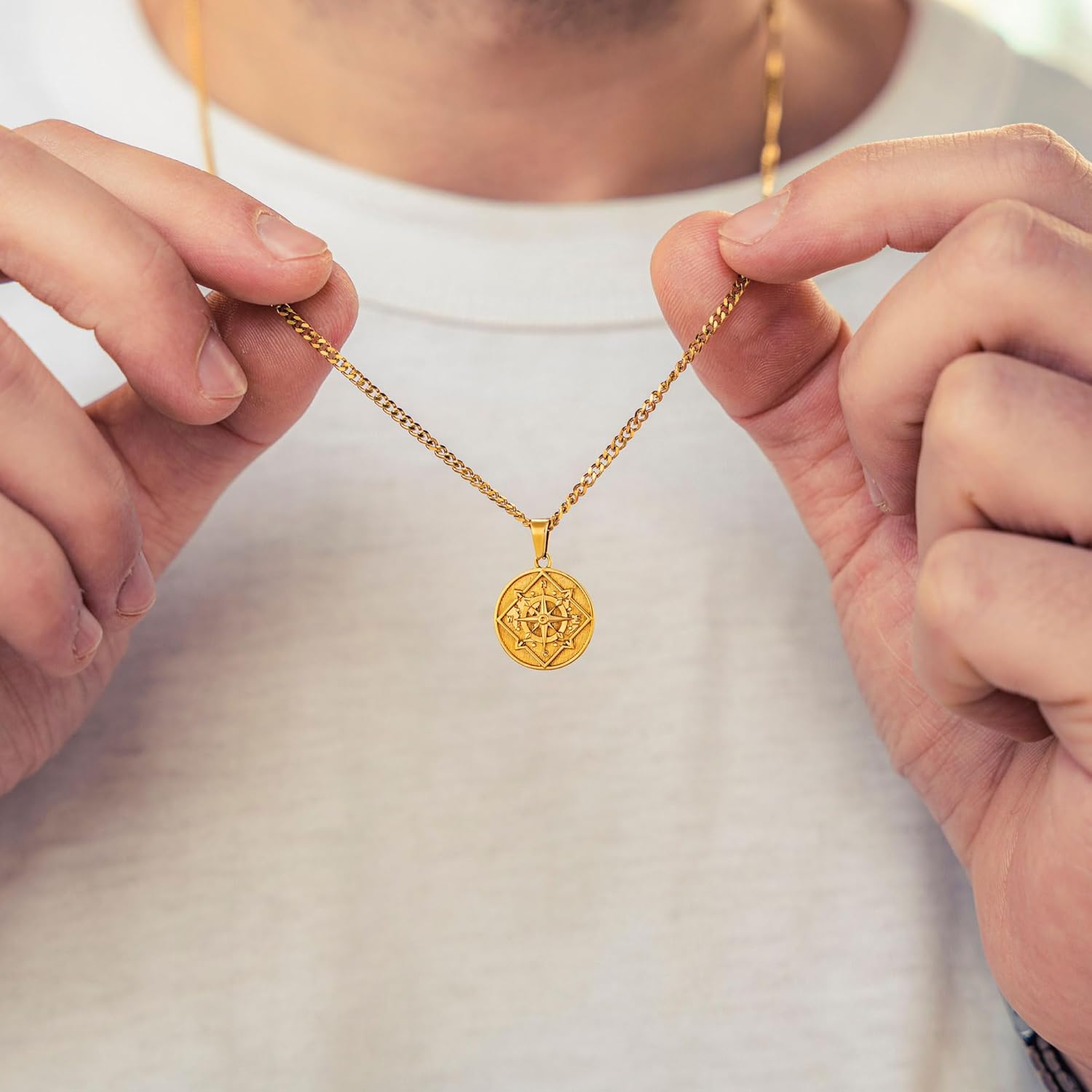 murtoo Compass Pendant Necklace for Men, Gold Silver Stainless Steel Mens Compass Necklaces, Stylish Jewelry Gift for Men Him Her