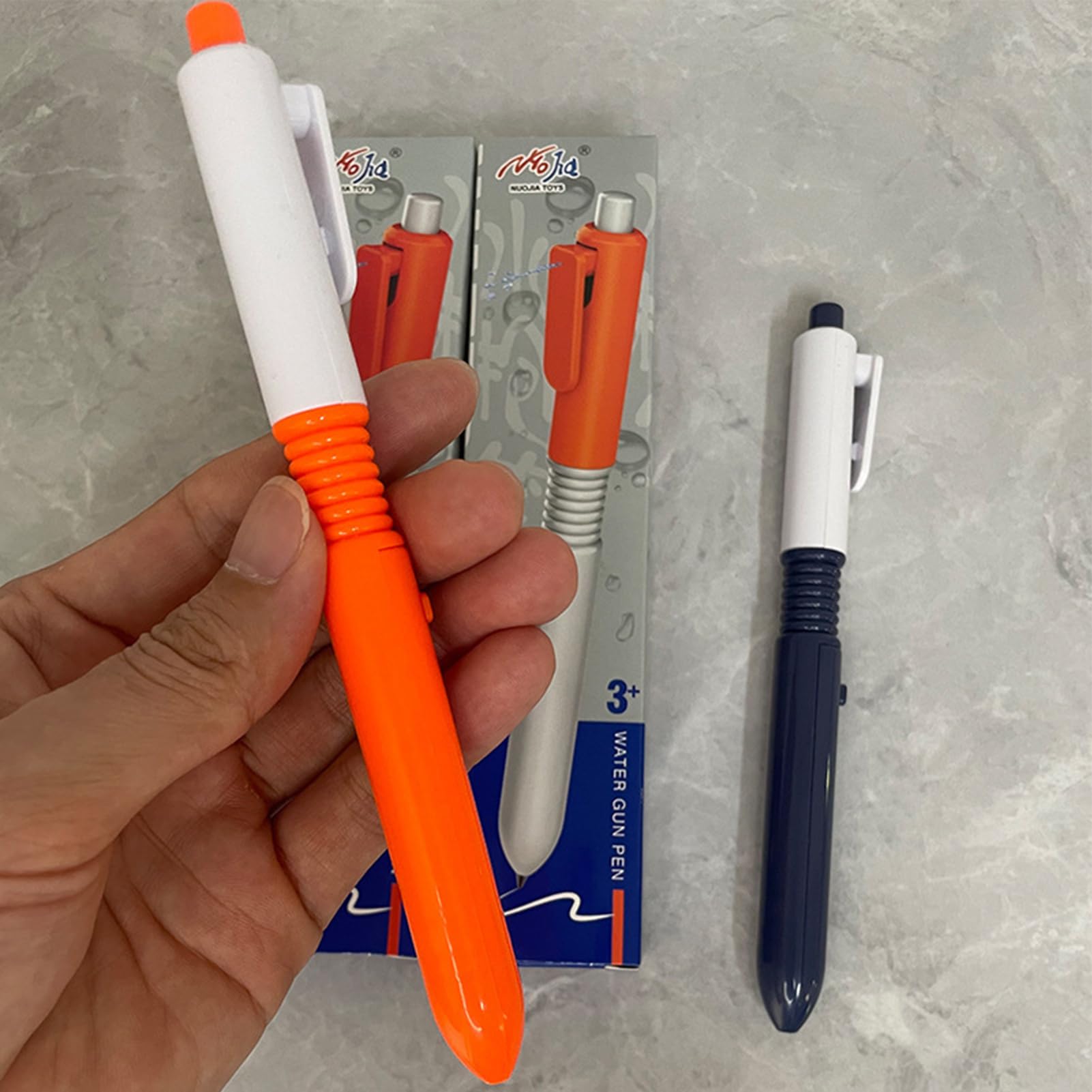 Stylo Farceur à Eau – Crayon Qui écrit Et Pulvérise – Surprise Aquatique Pour Anniversaires, Plage, Jardin – Fournitures Scolaires Amusantes Pour Garçons Et Filles