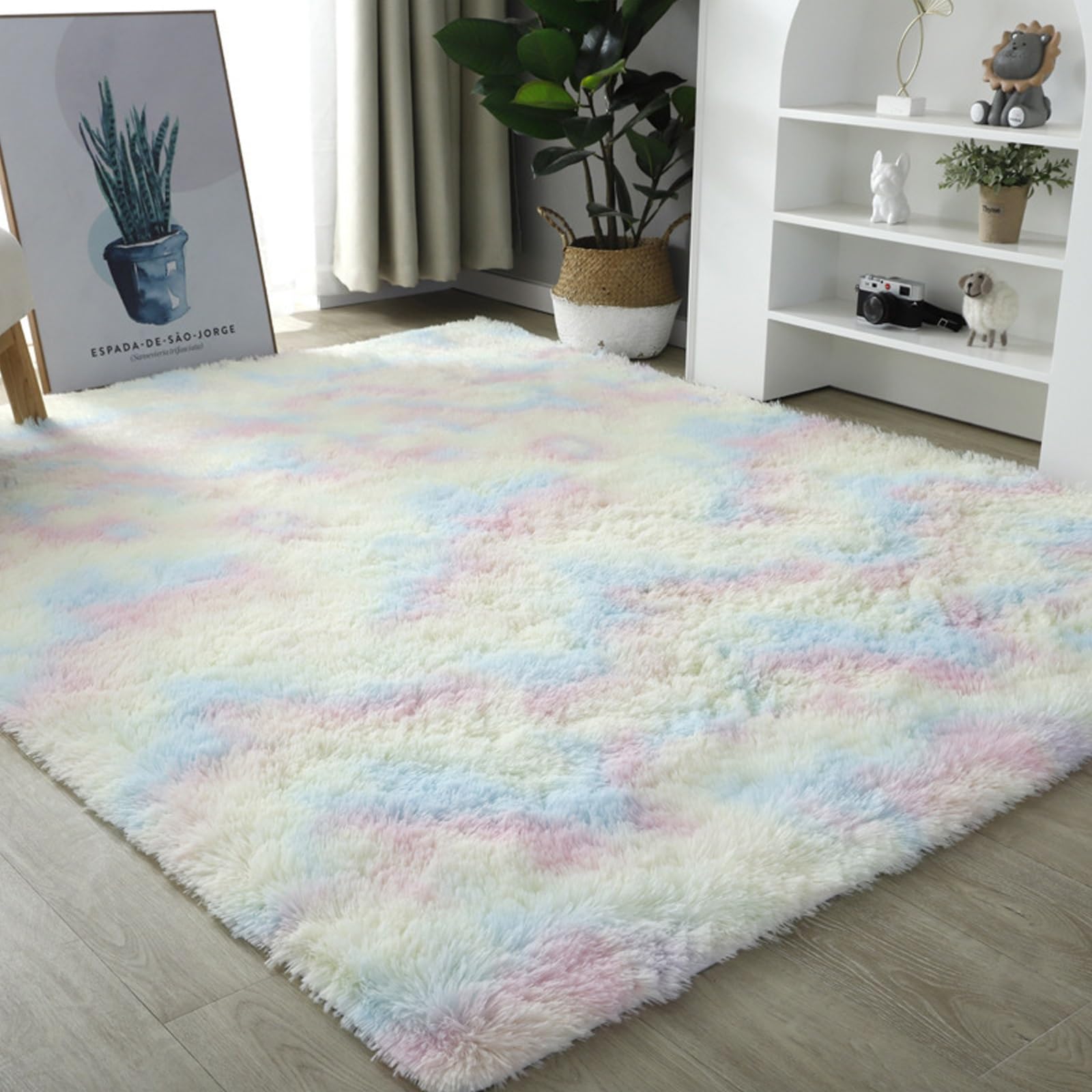 Tapis chambre shaggy multicolore pour créer un coin lecture cocooning