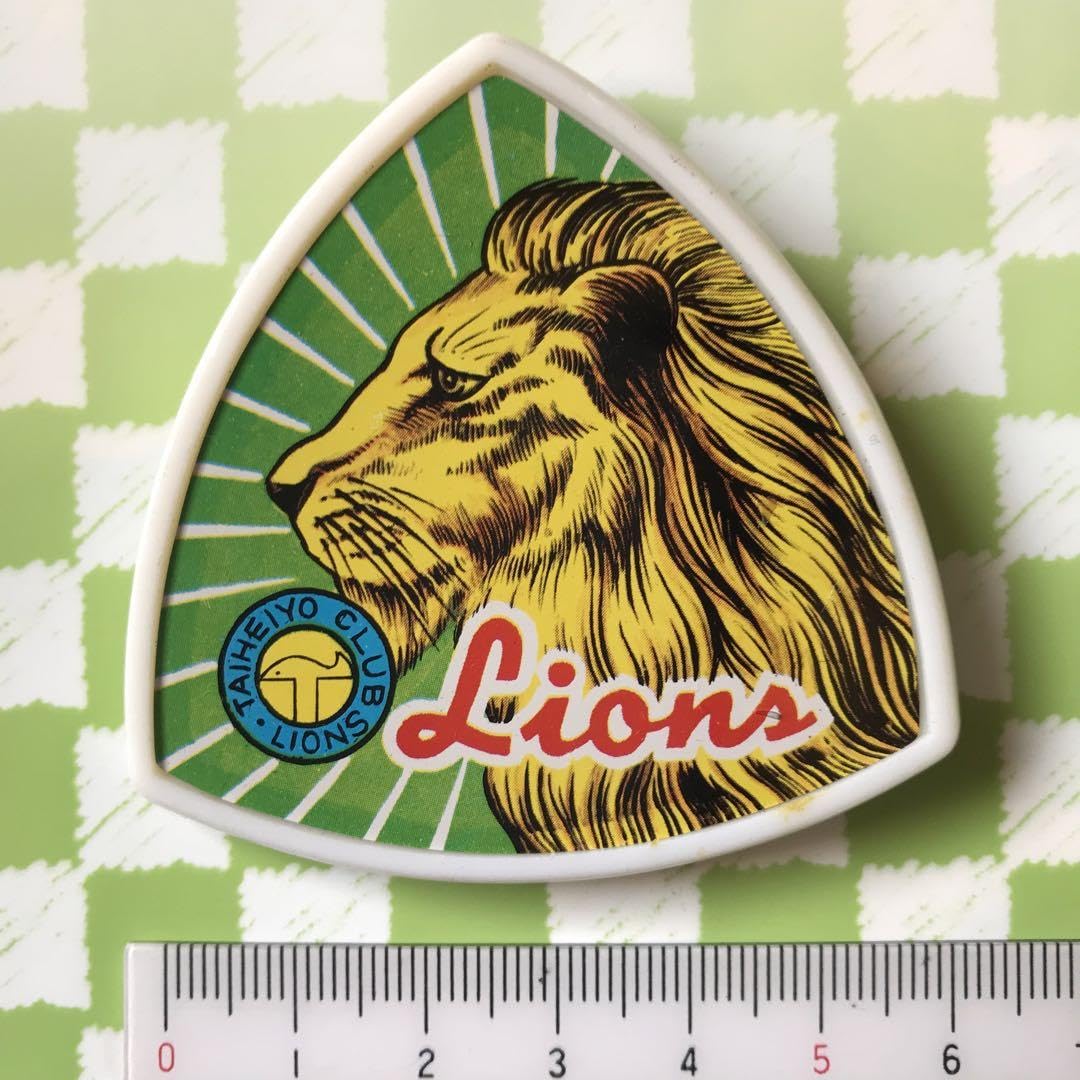 太平洋クラブライオンズ　バッジ Amazon.co.jp: レトロバッジ 太平洋クラブライオンズ 大三角型