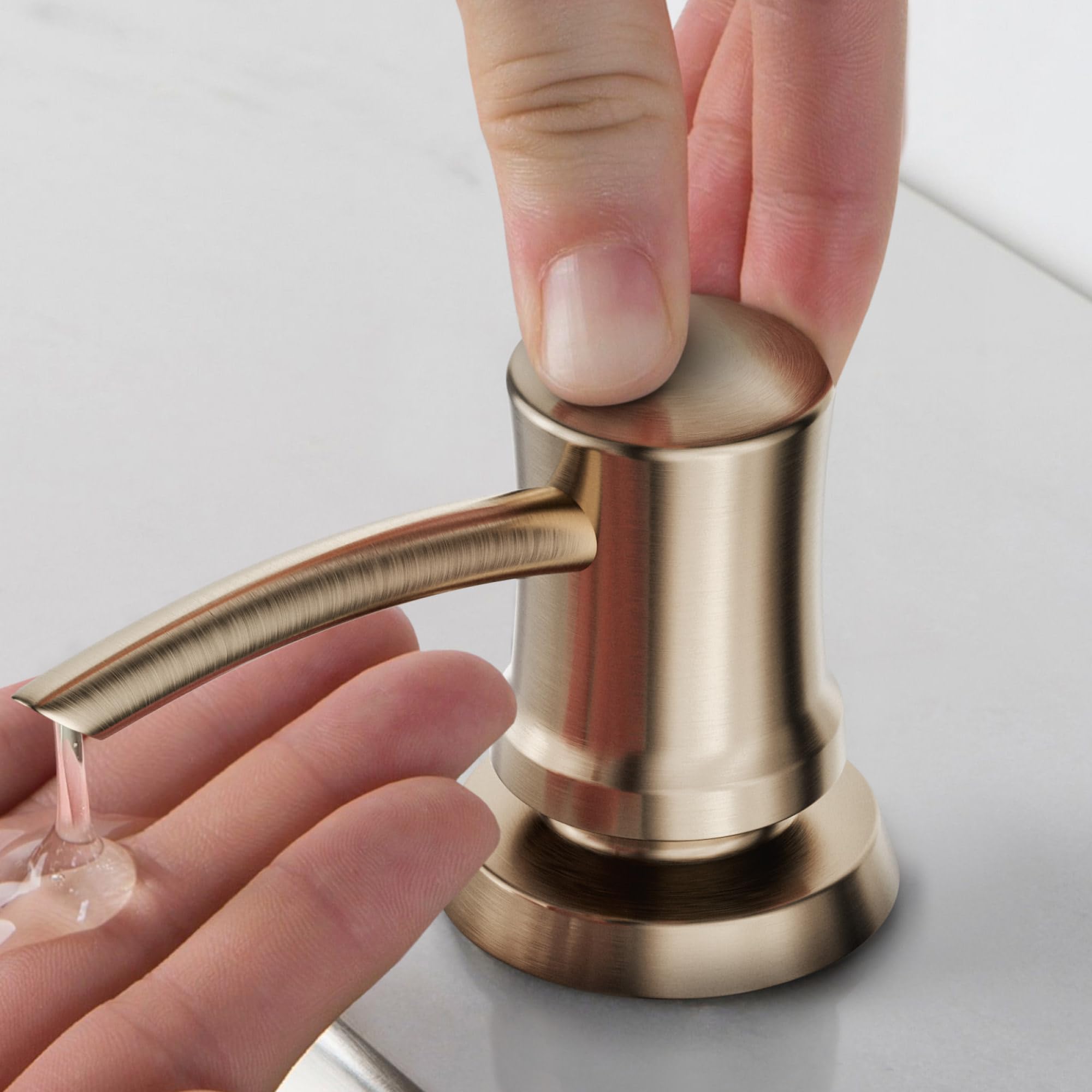 Kraus Dozownik mydła i balsamu, szczotkowany mosiądz